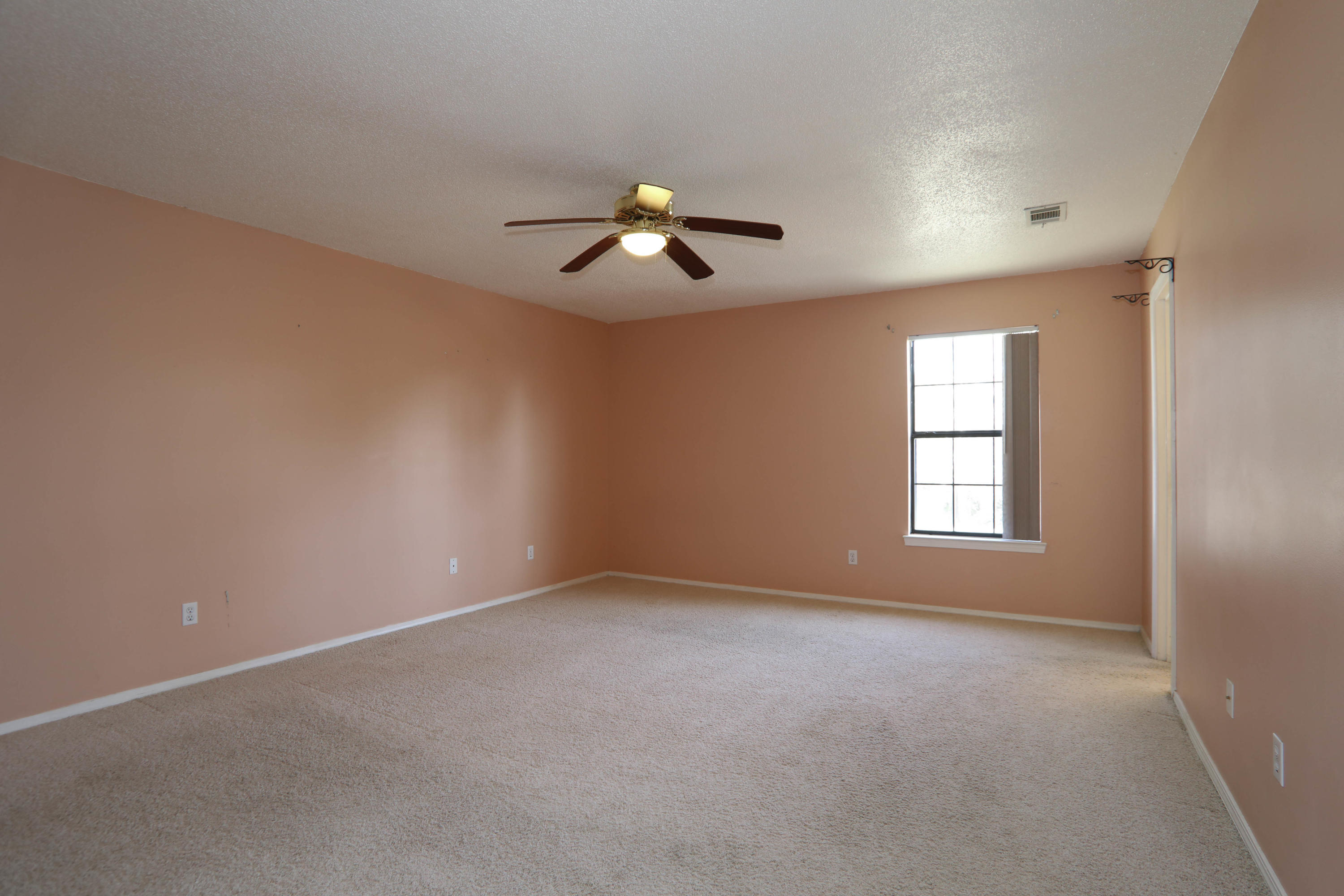 WYNNEHAVEN BEACH ESTATES - Residential