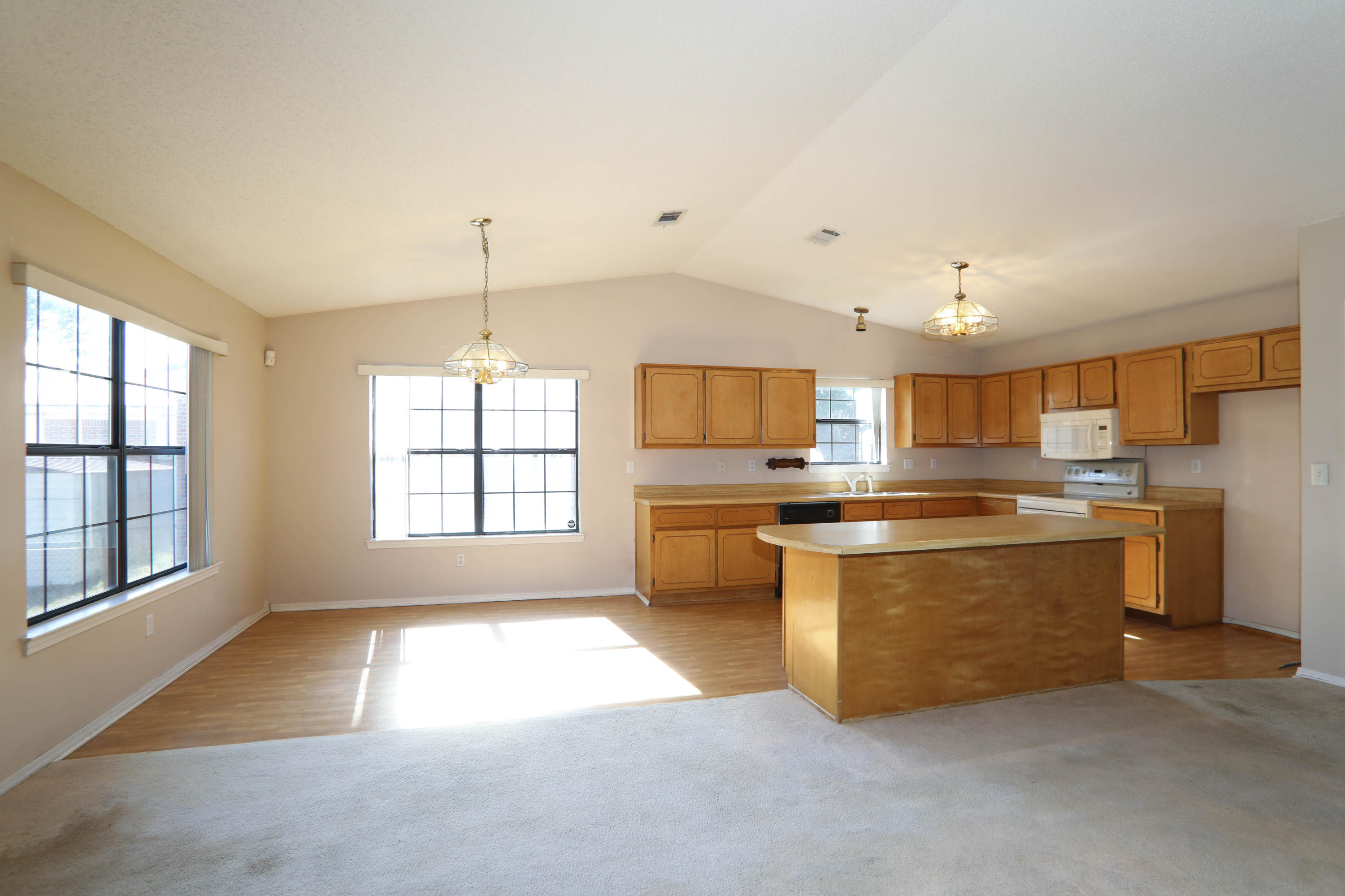 WYNNEHAVEN BEACH ESTATES - Residential