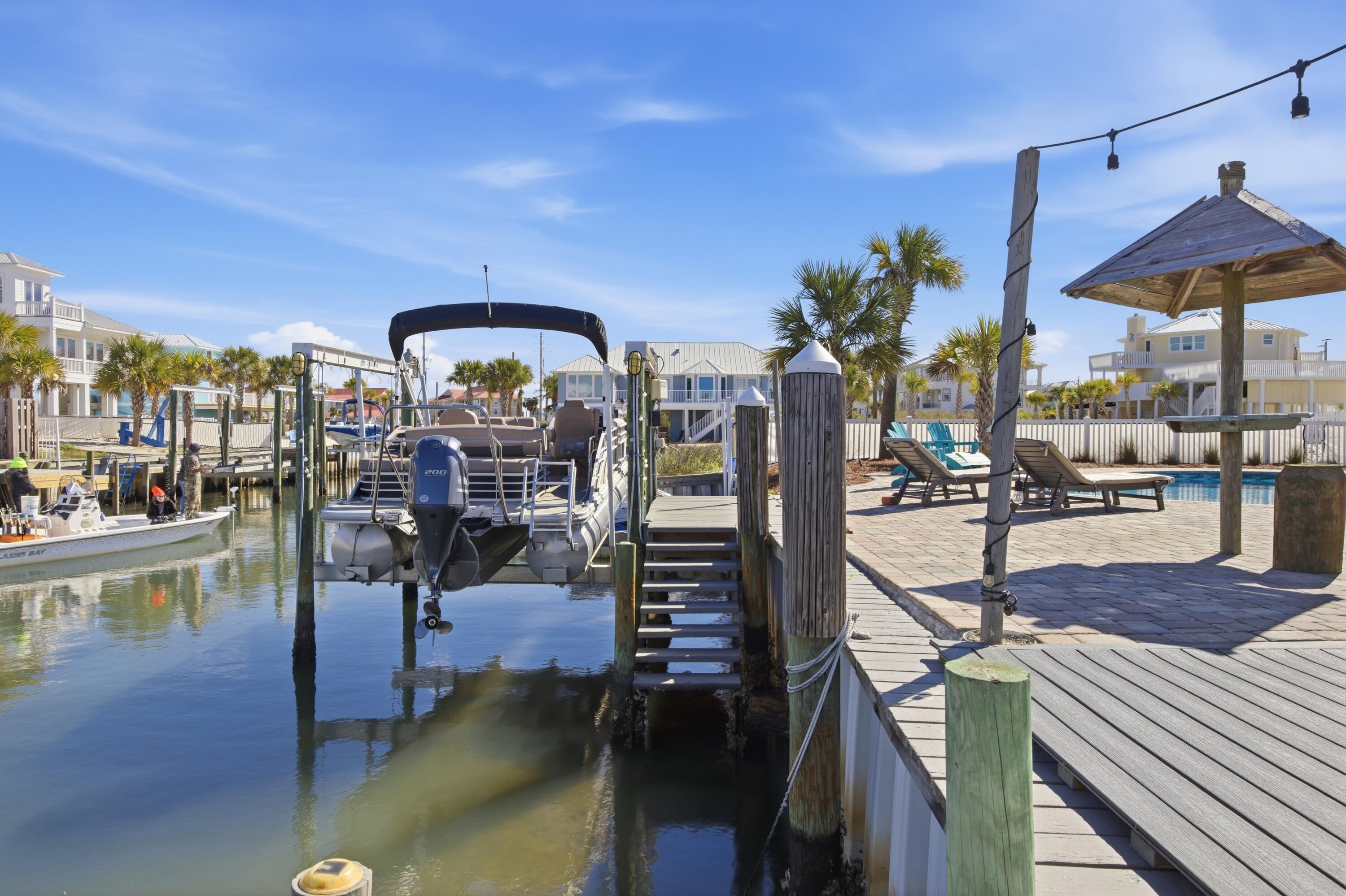 NAVARRE BEACH RESIDENTIAL - Residential