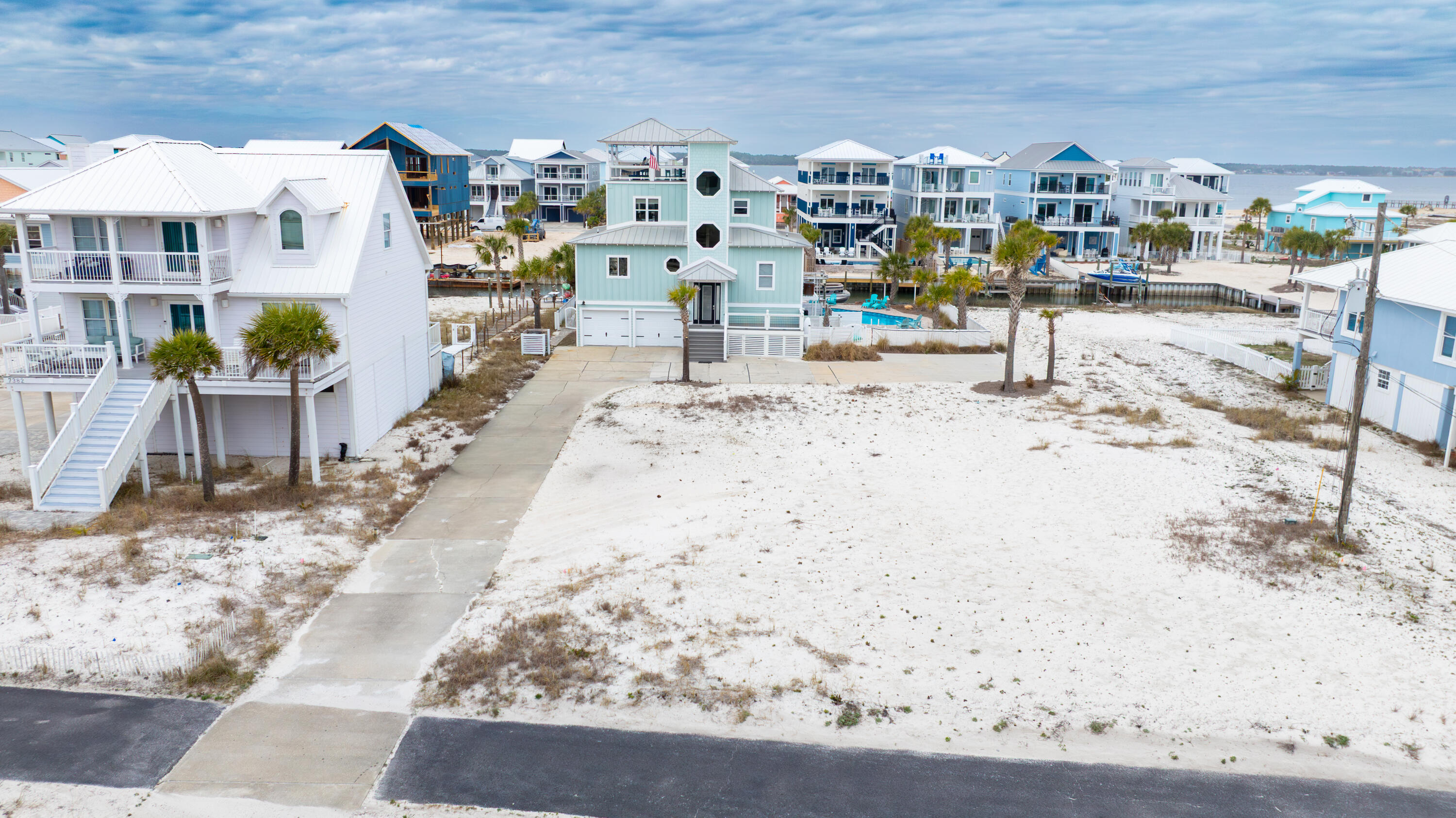 NAVARRE BEACH RESIDENTIAL - Residential
