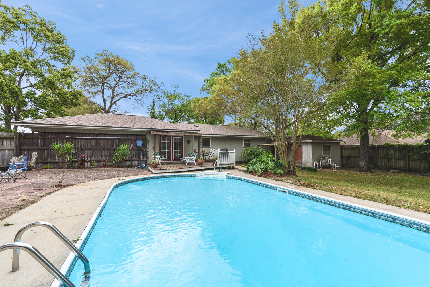 FIELD S/D 1ST ADDN - Residential