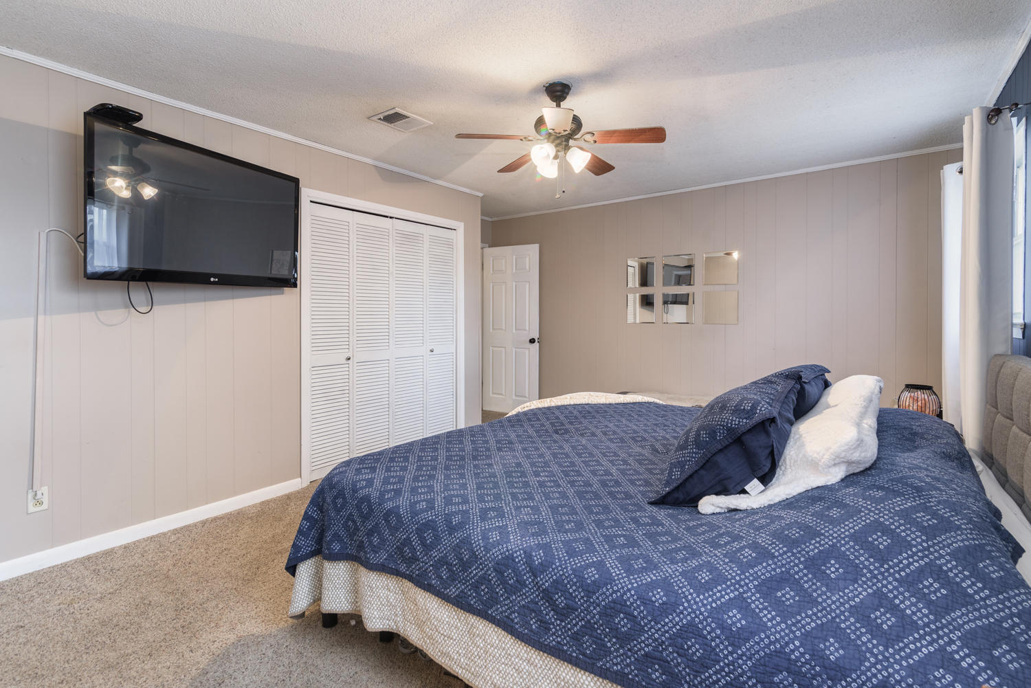 FIELD S/D 1ST ADDN - Residential