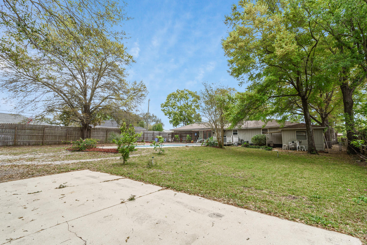 FIELD S/D 1ST ADDN - Residential