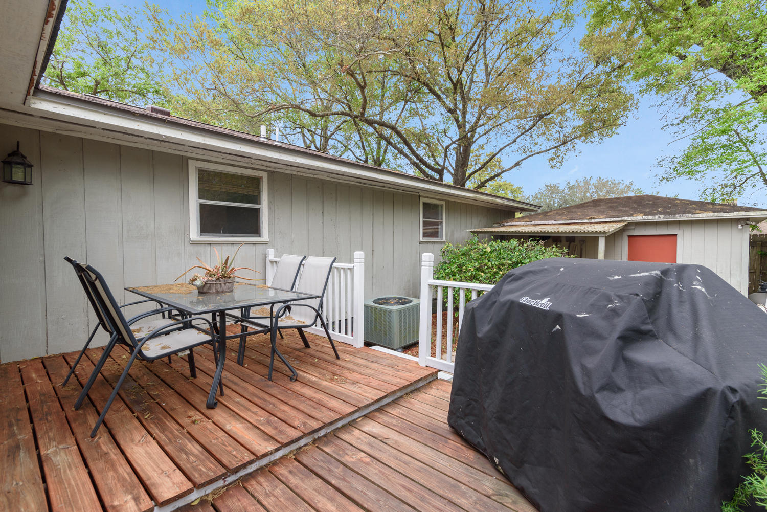 FIELD S/D 1ST ADDN - Residential