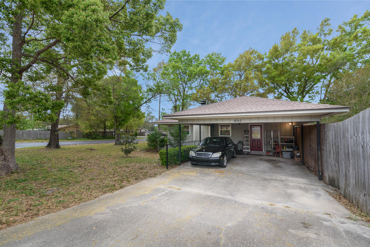 FIELD S/D 1ST ADDN - Residential