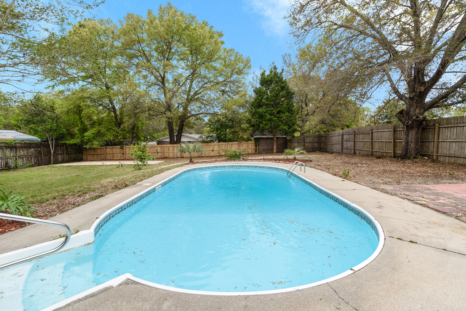 FIELD S/D 1ST ADDN - Residential