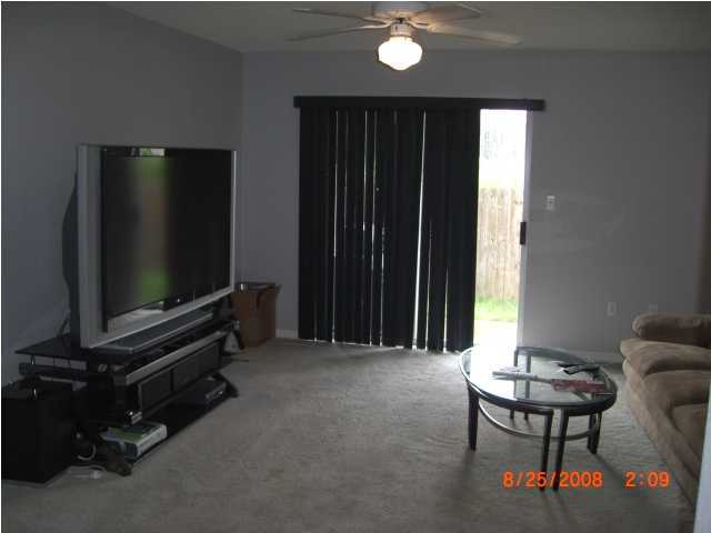 FOREST HILLS UNIT 1 - Residential Lease