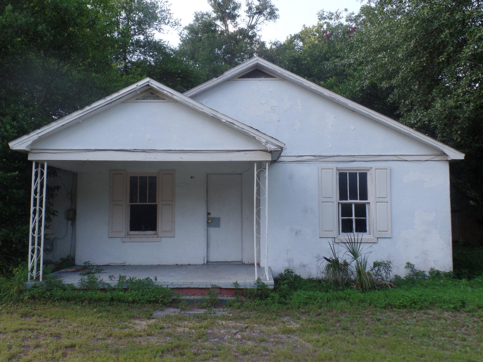 CRESTVIEW - Residential