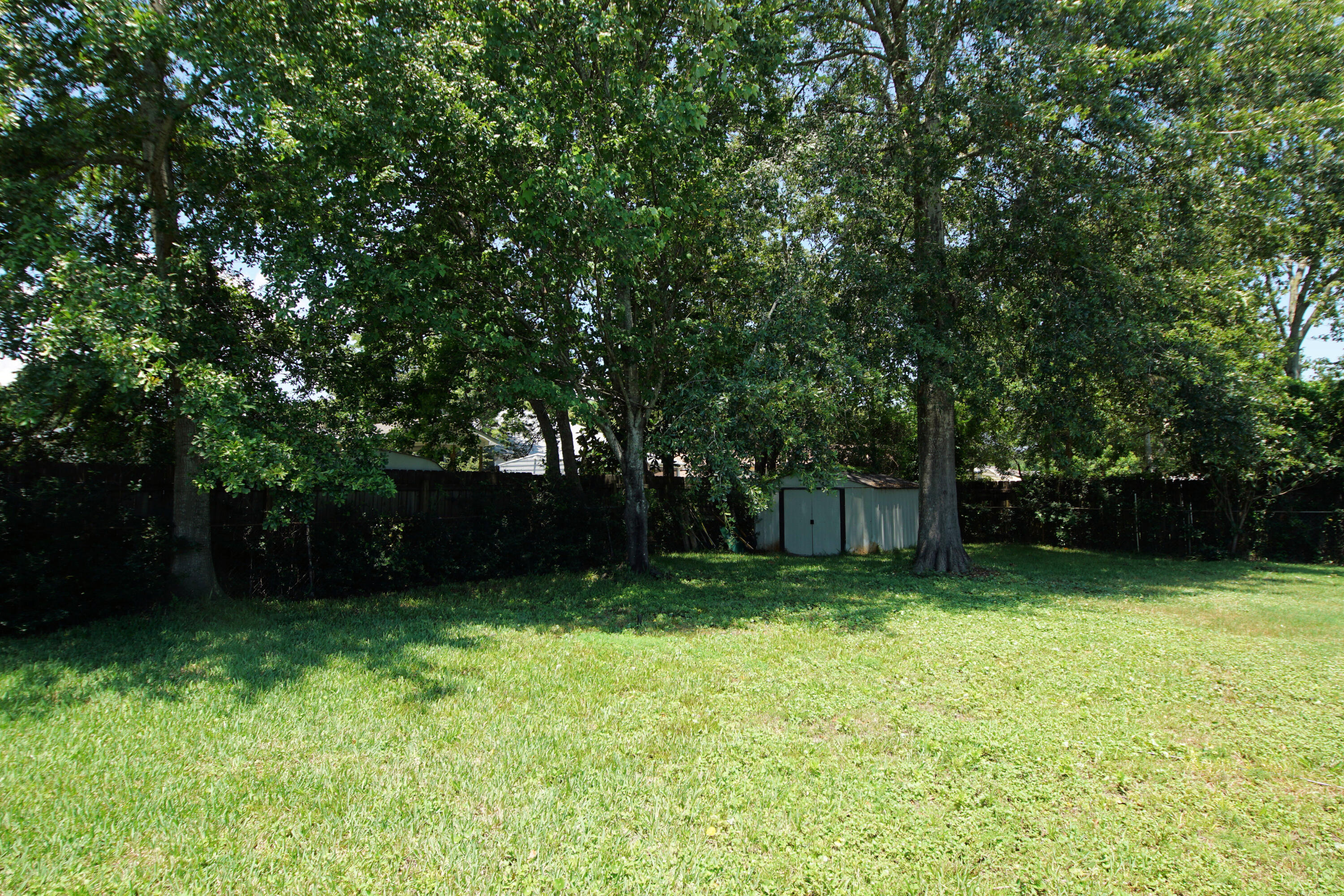 WYNNEHAVEN BEACH ESTATES - Residential