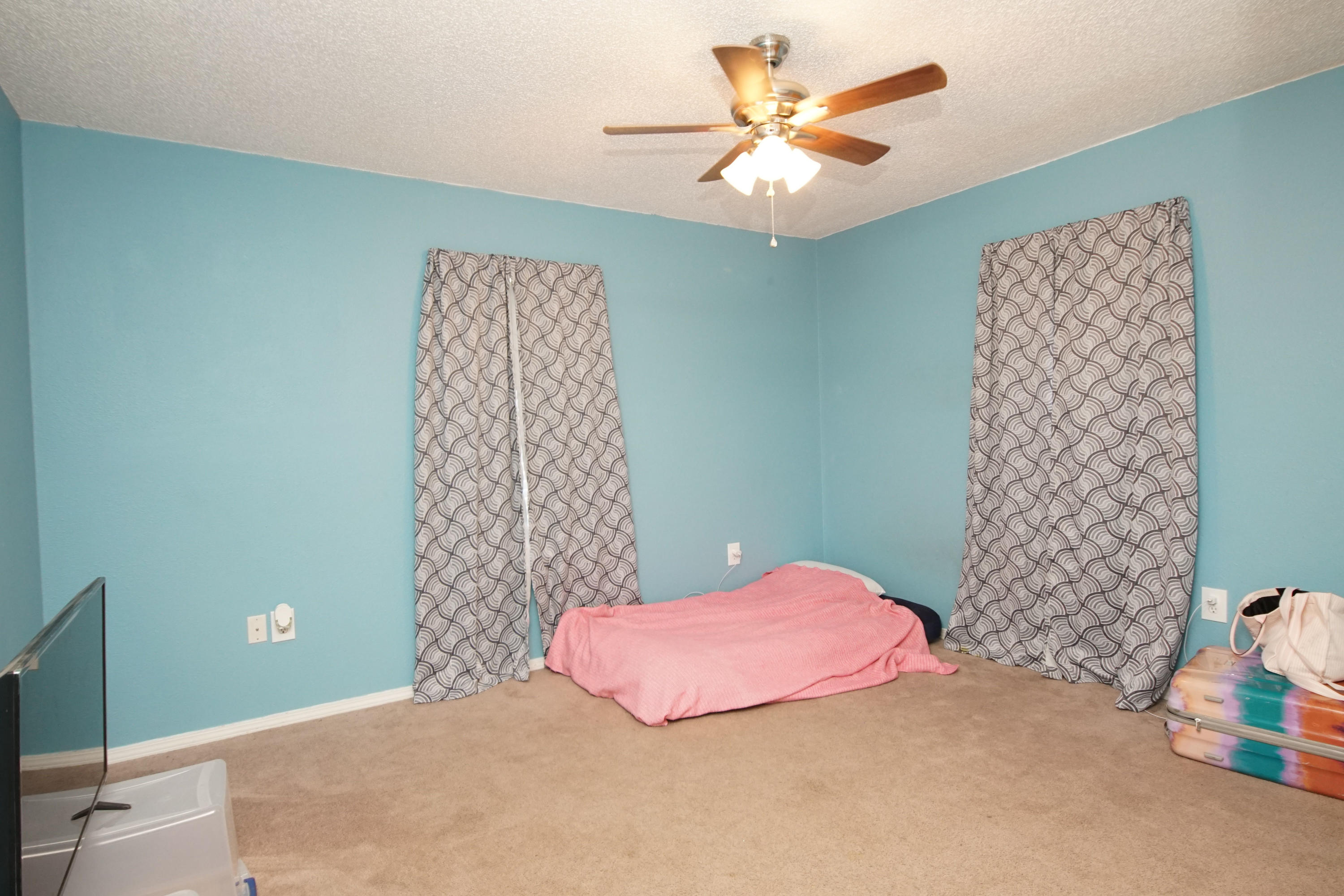 WYNNEHAVEN BEACH ESTATES - Residential