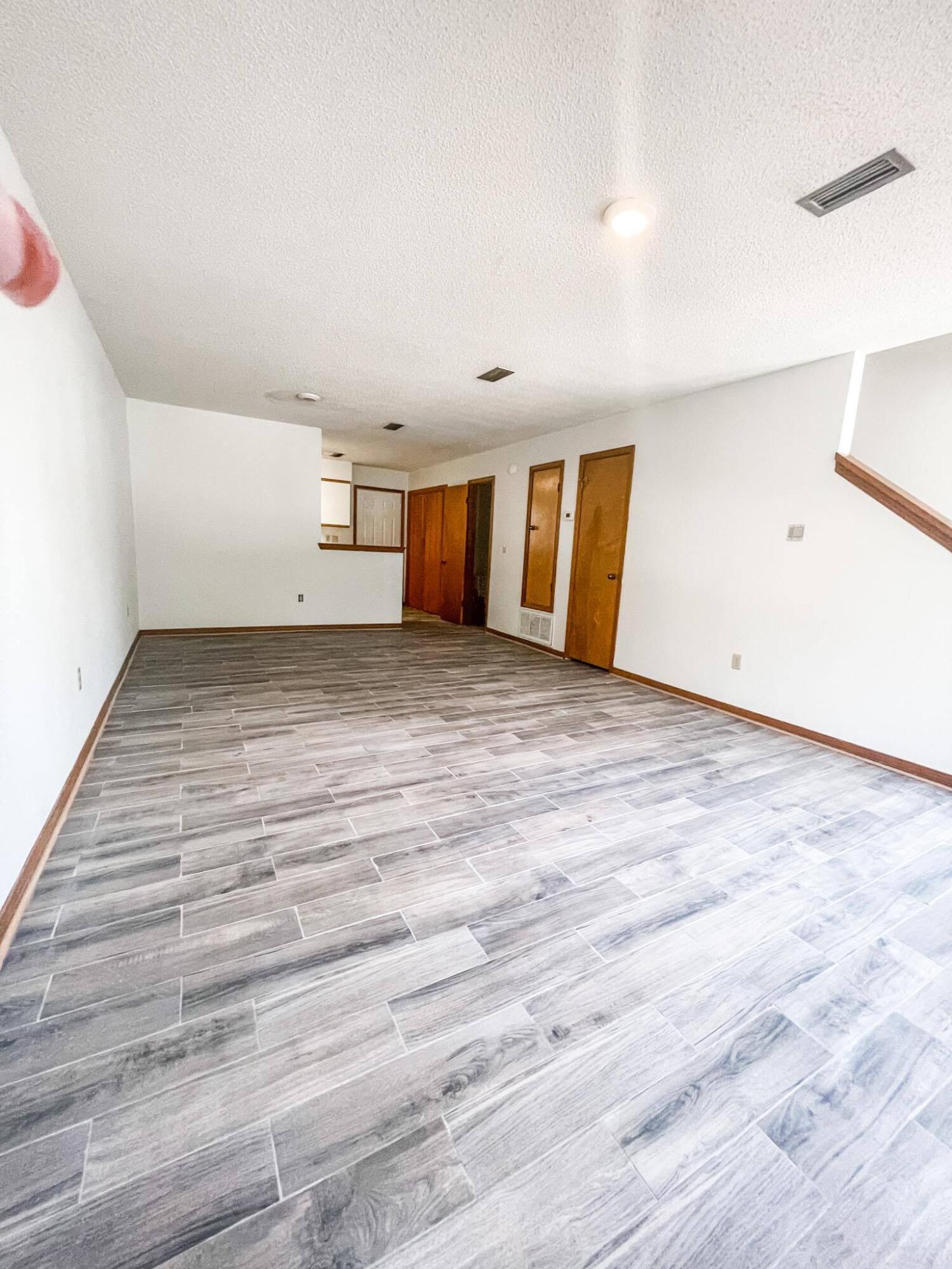 CARMEL VILLAGE T/H - Residential Lease