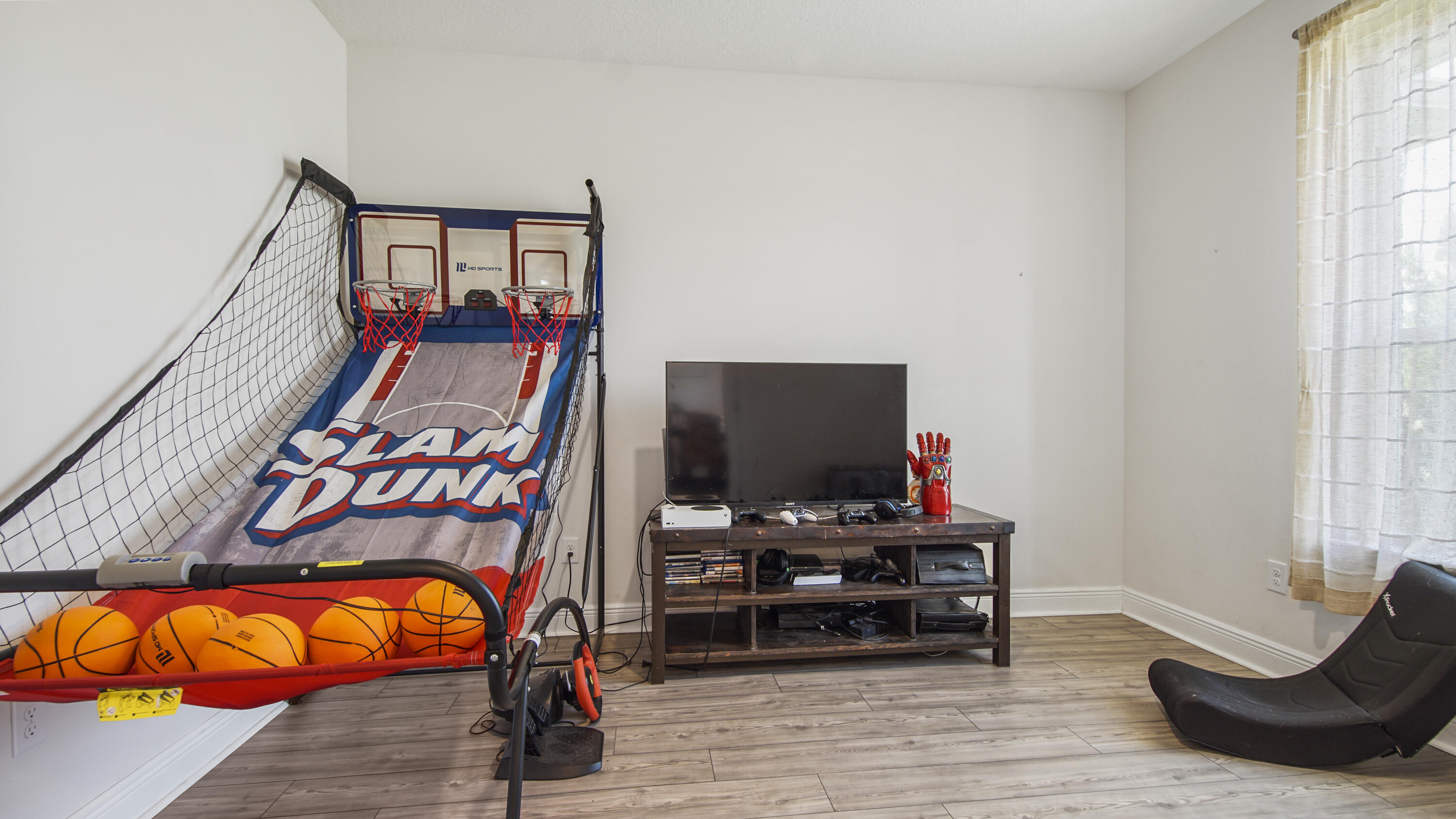 WINDSWEPT ESTATES - Residential