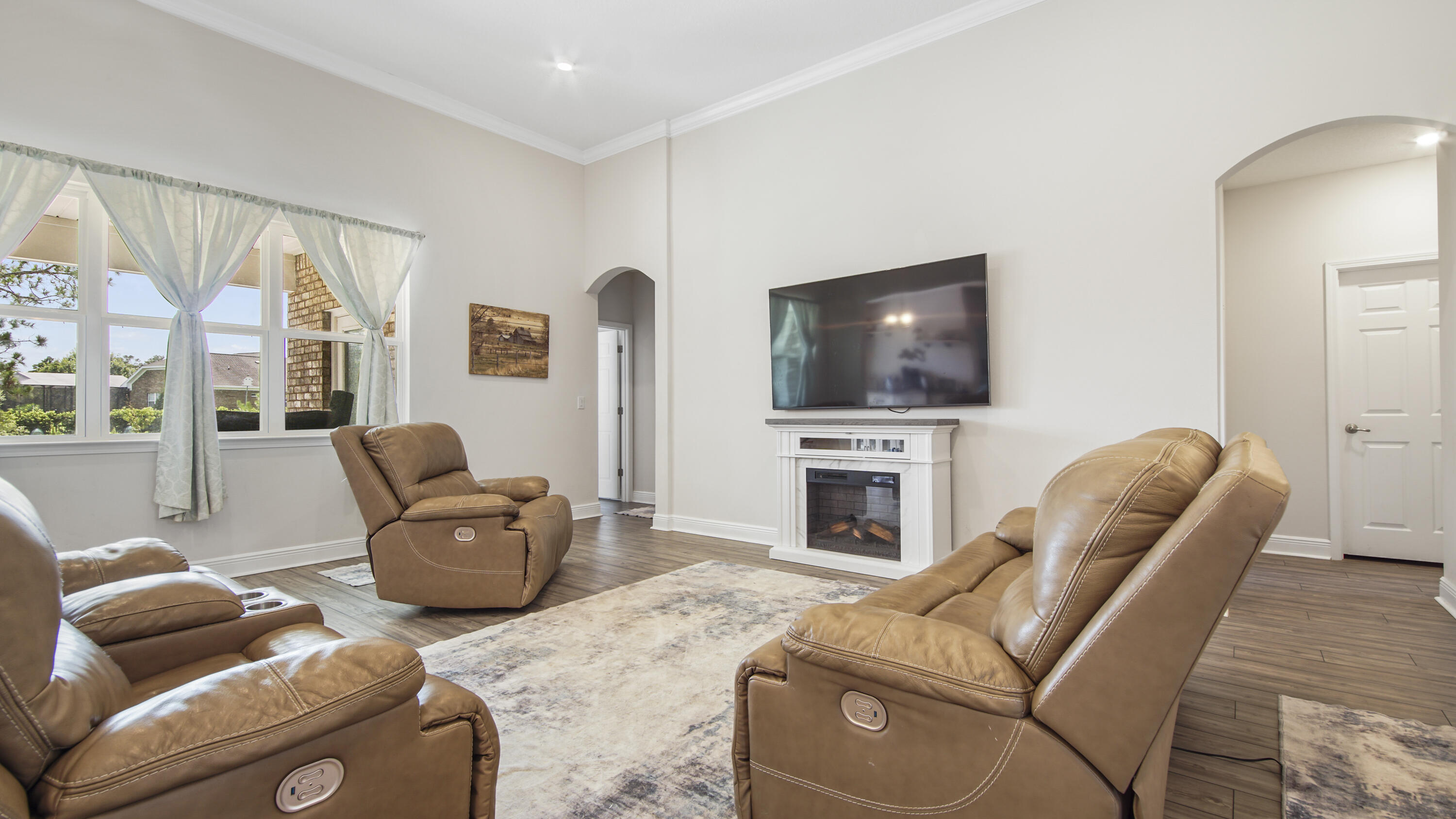 WINDSWEPT ESTATES - Residential