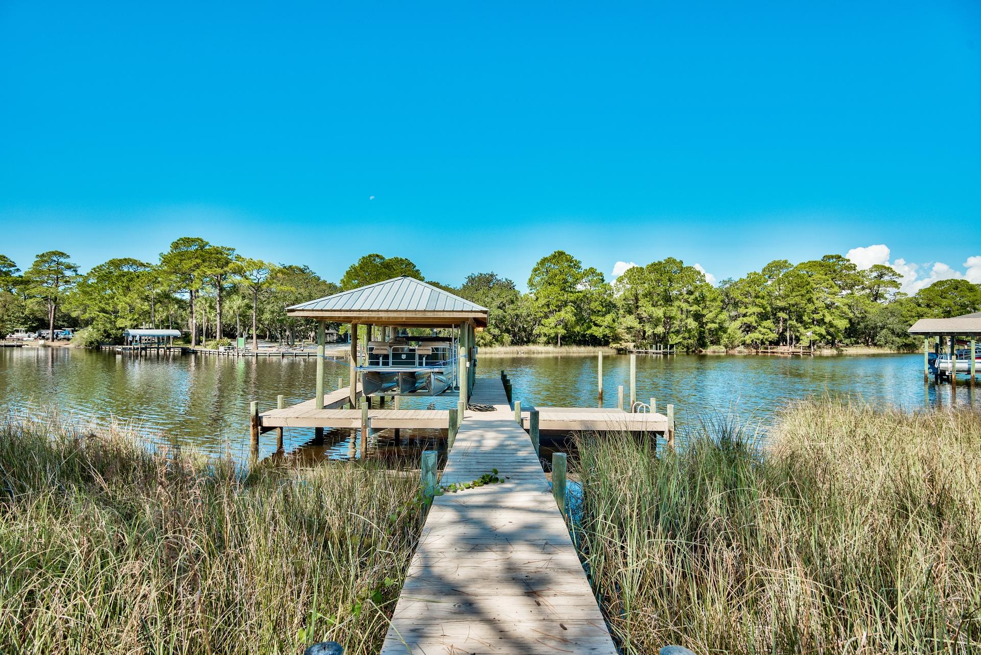 BAYOU BREEZE - Residential