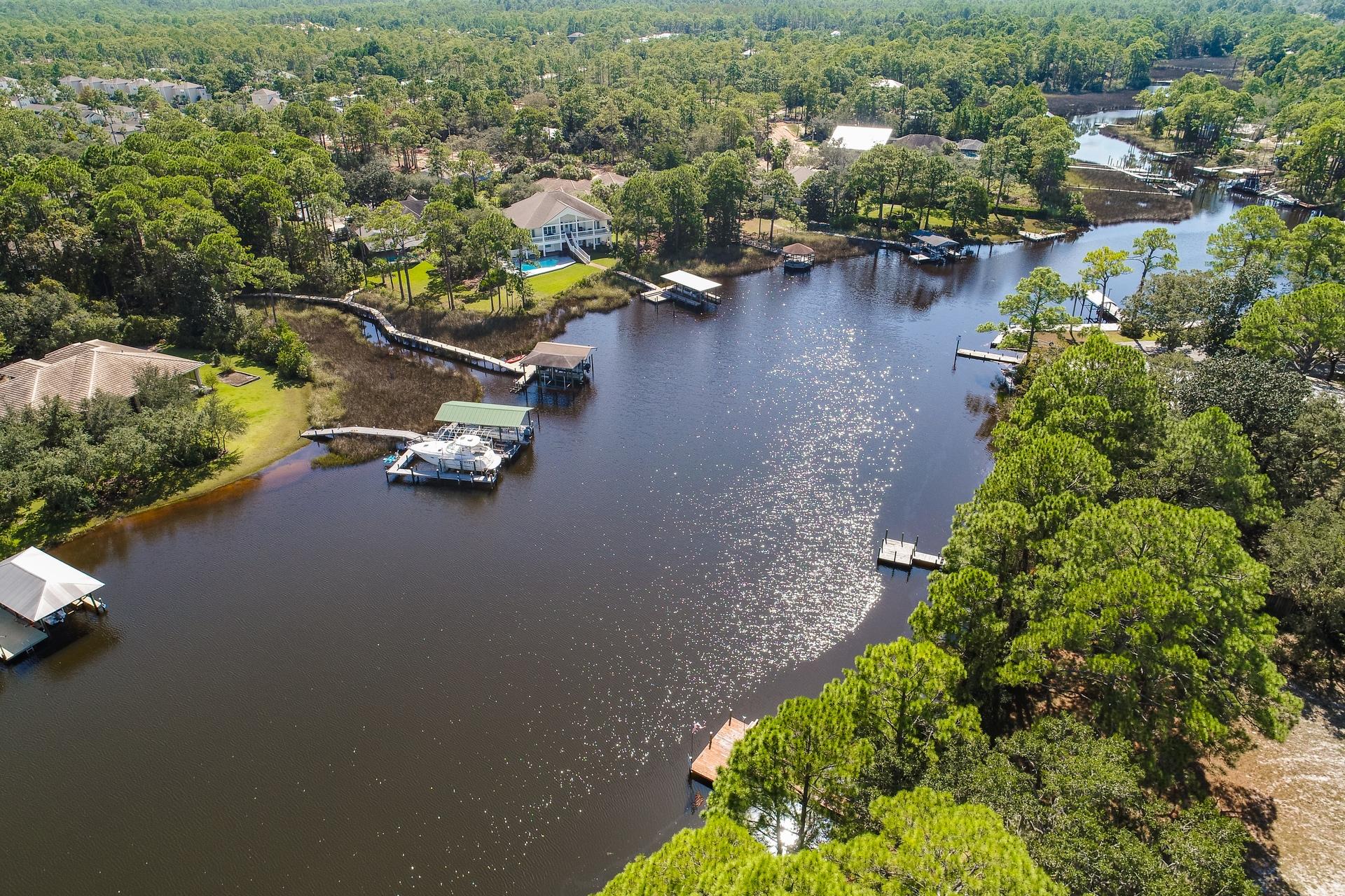 BAYOU BREEZE - Residential
