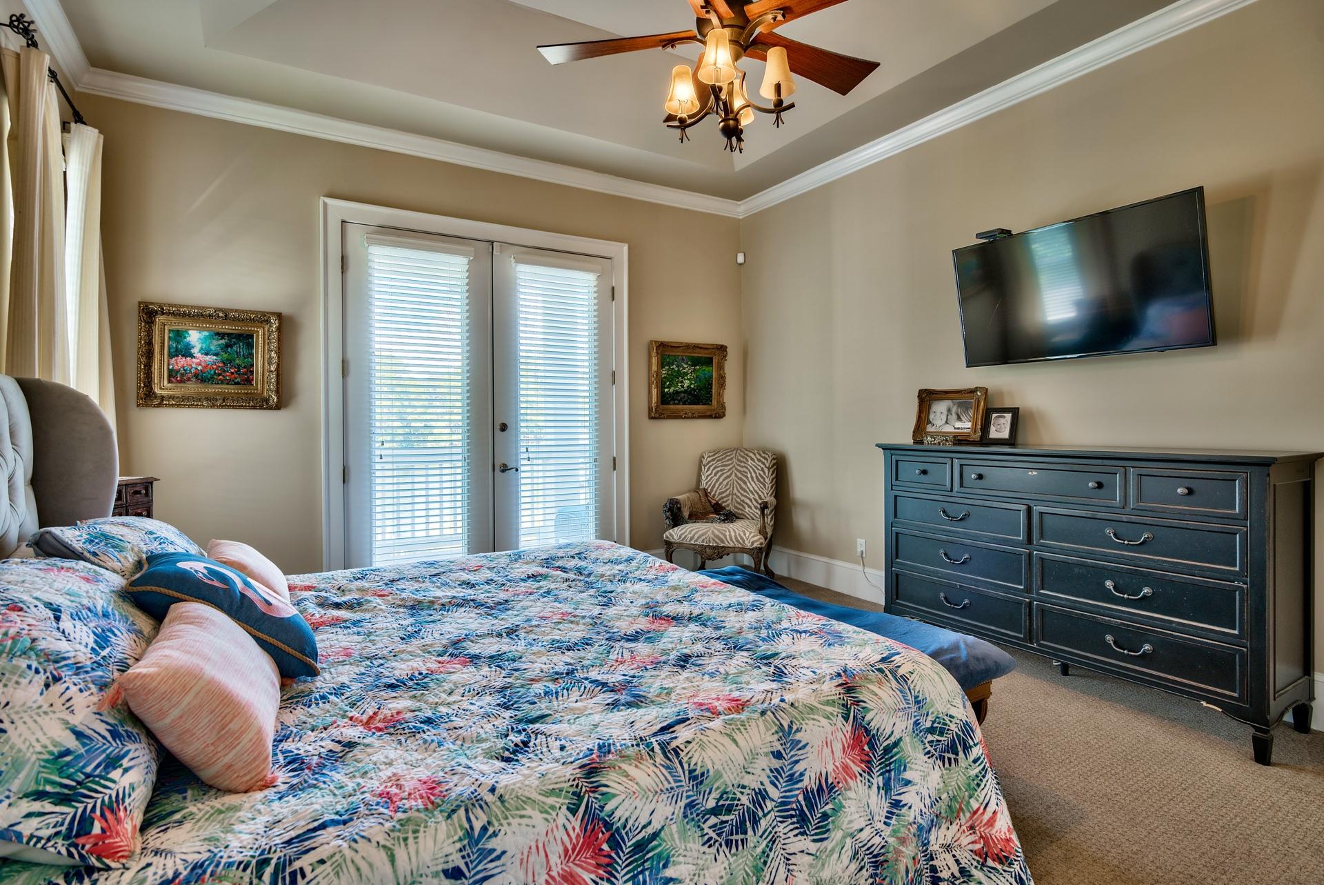 BAYOU BREEZE - Residential