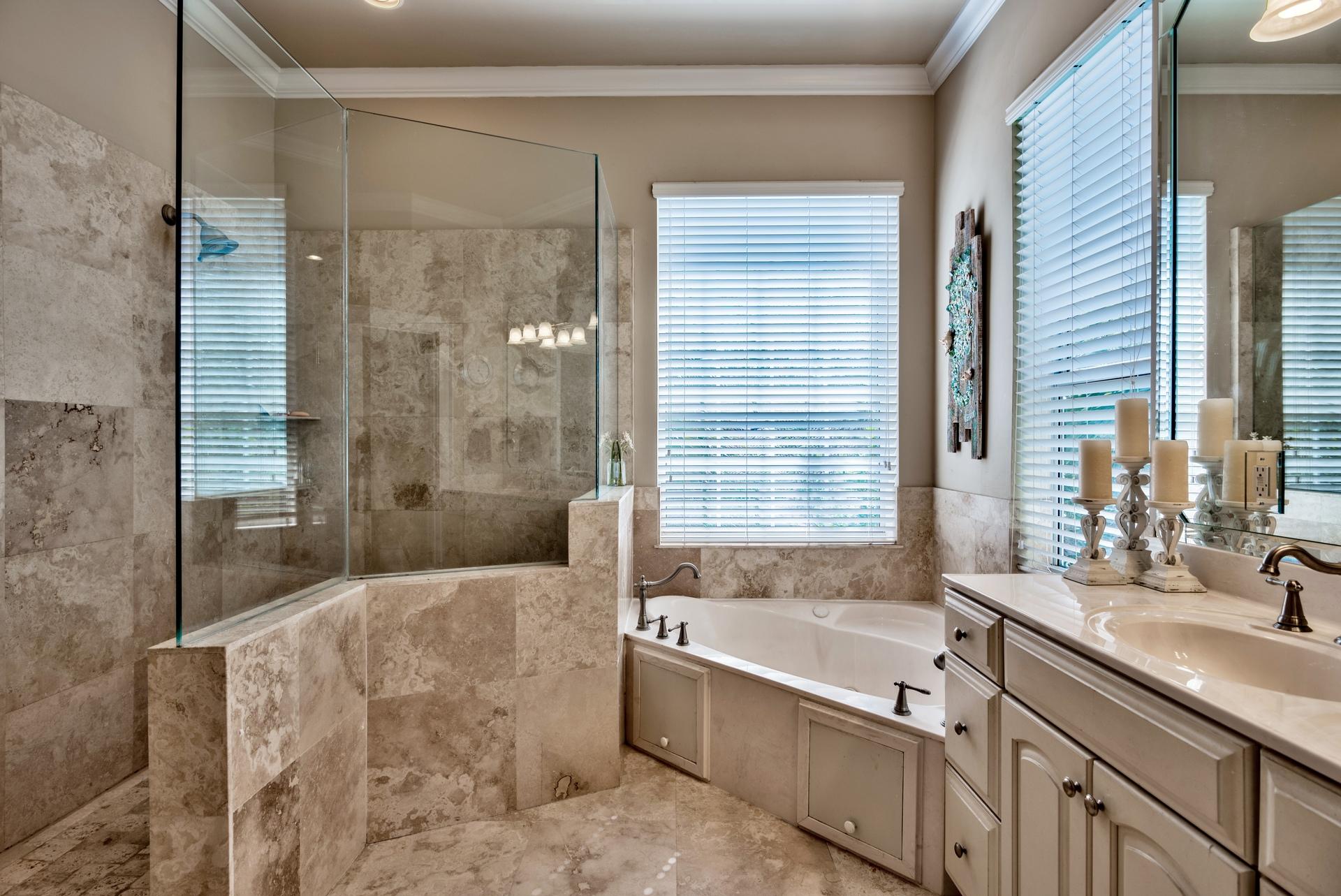 BAYOU BREEZE - Residential