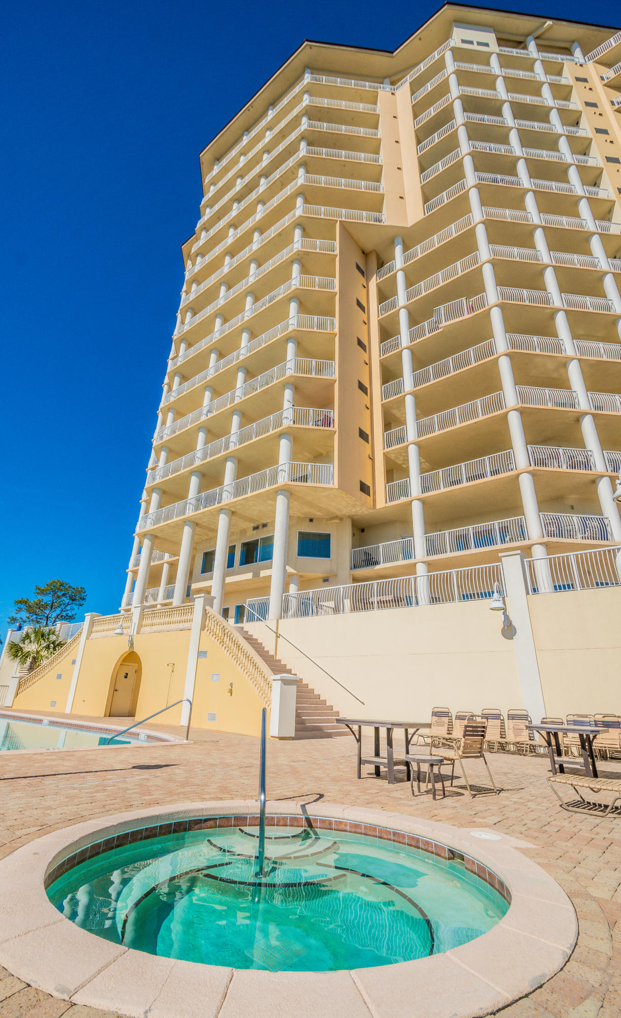 Presidio Yacht Club Condominiums - Residential