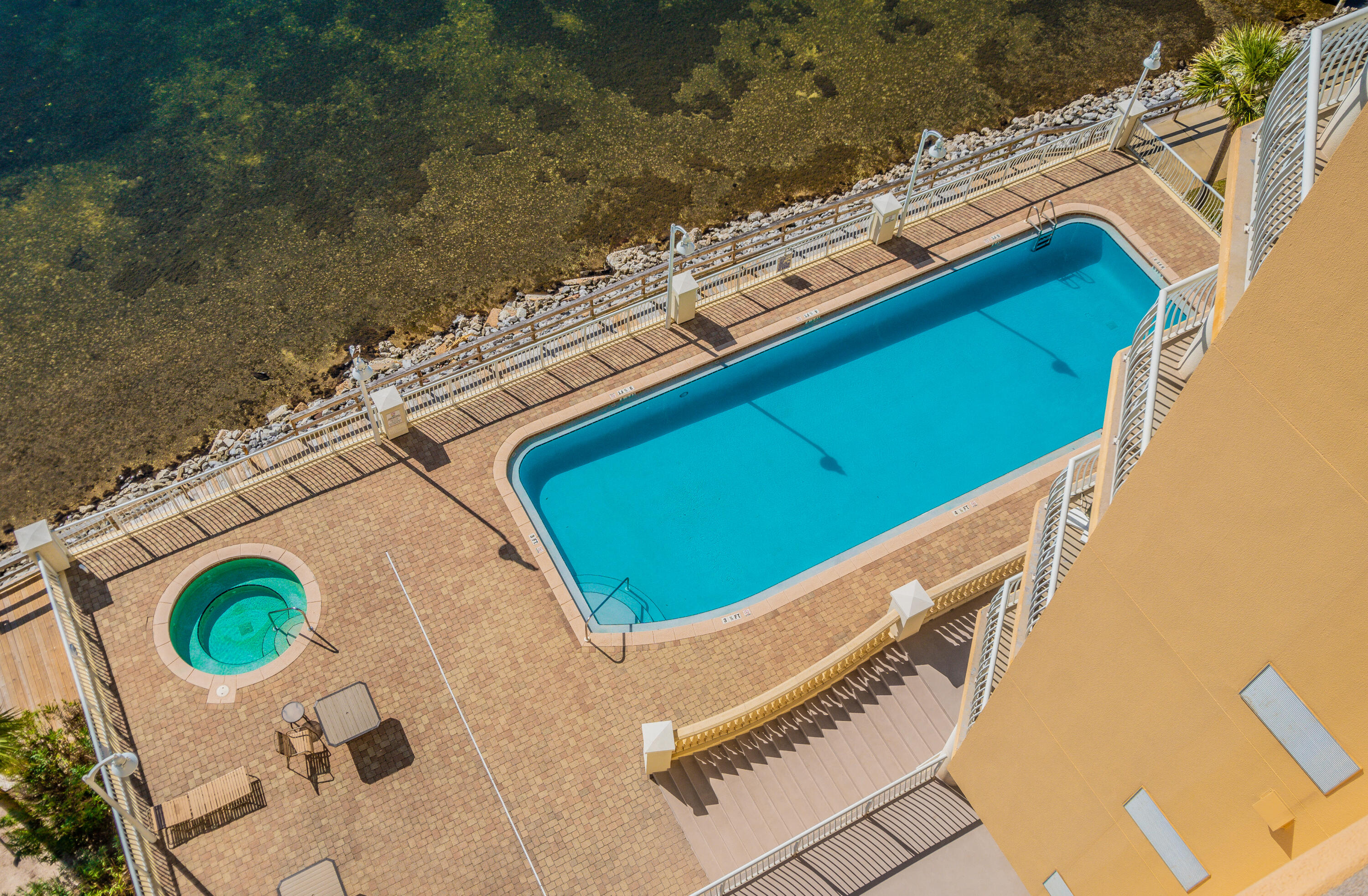 Presidio Yacht Club Condominiums - Residential