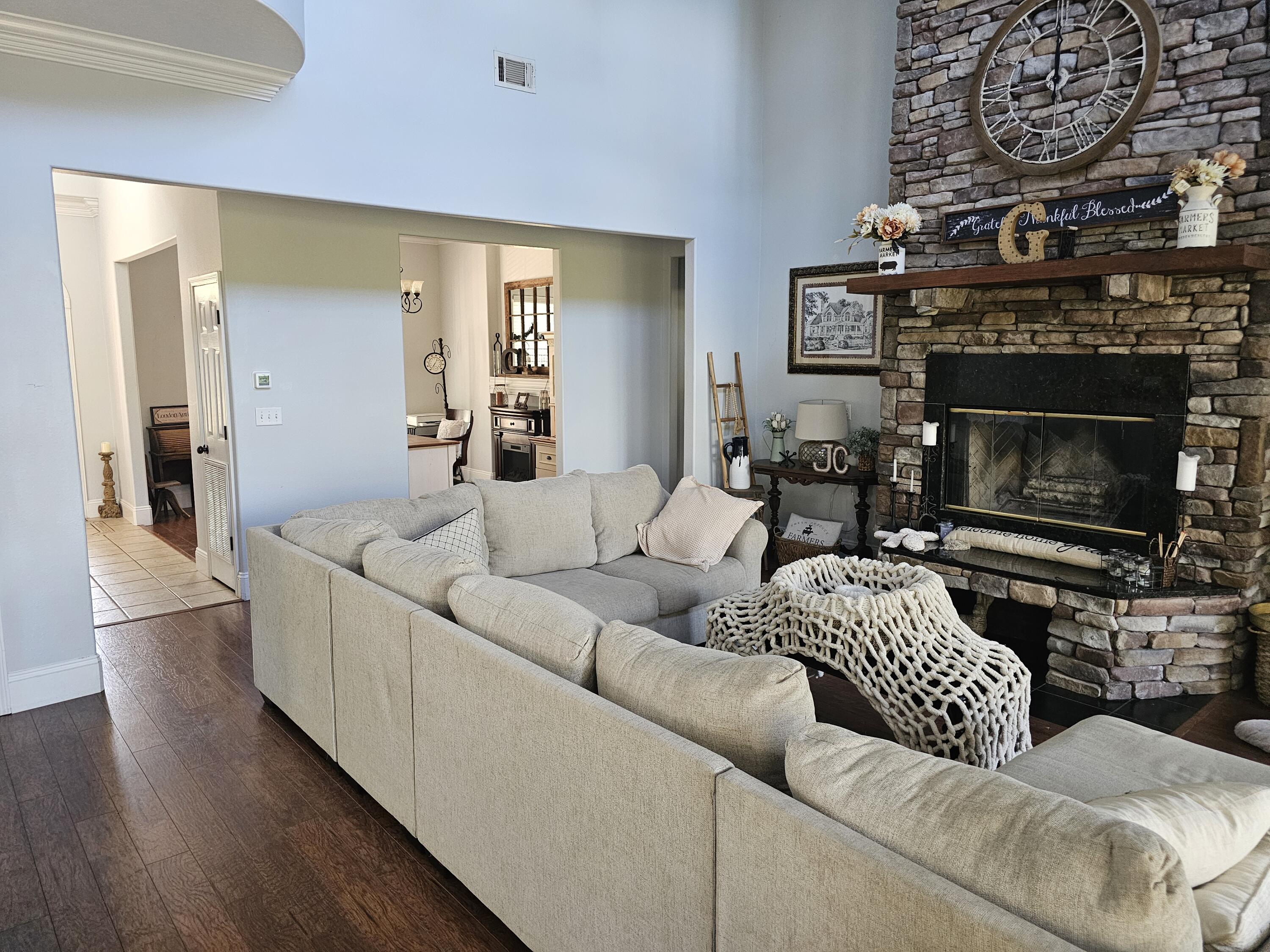 WILDWOOD LAKES UNIT 2 - Residential