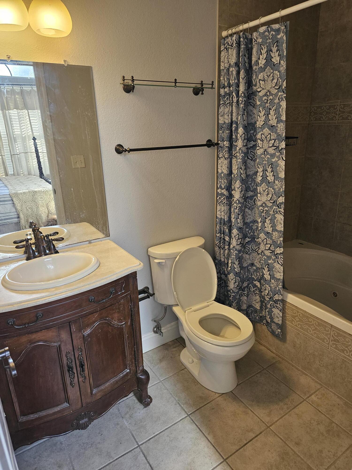 WILDWOOD LAKES UNIT 2 - Residential