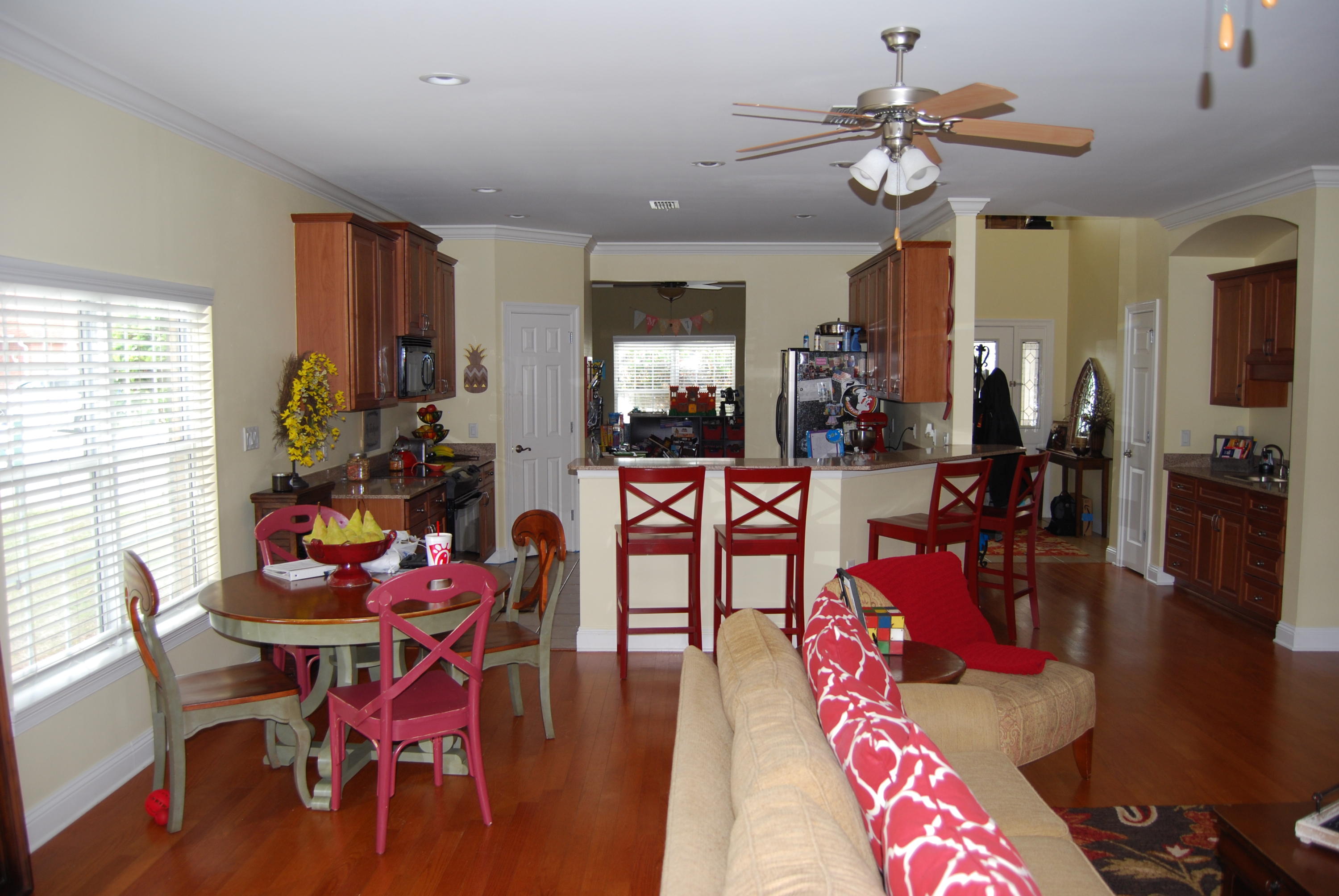 MEDITERRANEAN VILLAGE AT BLUEWATER BAY - Residential