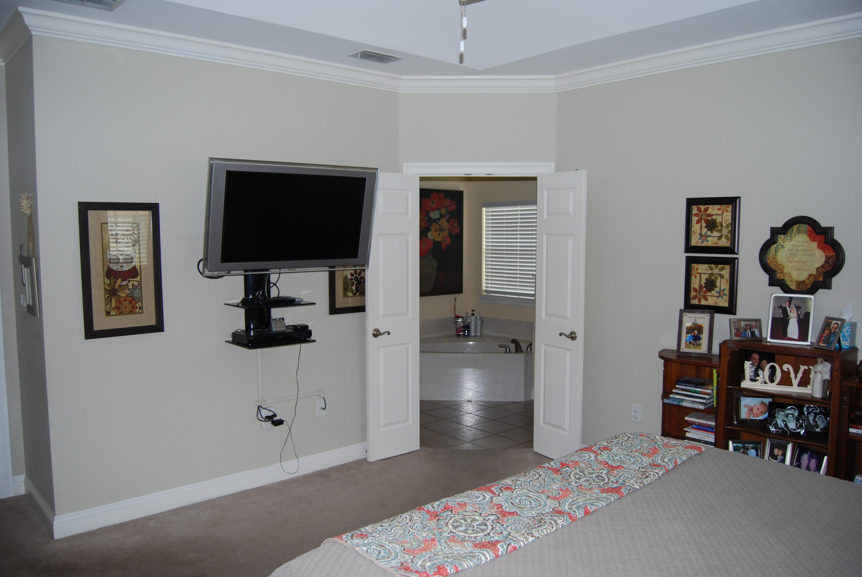 MEDITERRANEAN VILLAGE AT BLUEWATER BAY - Residential