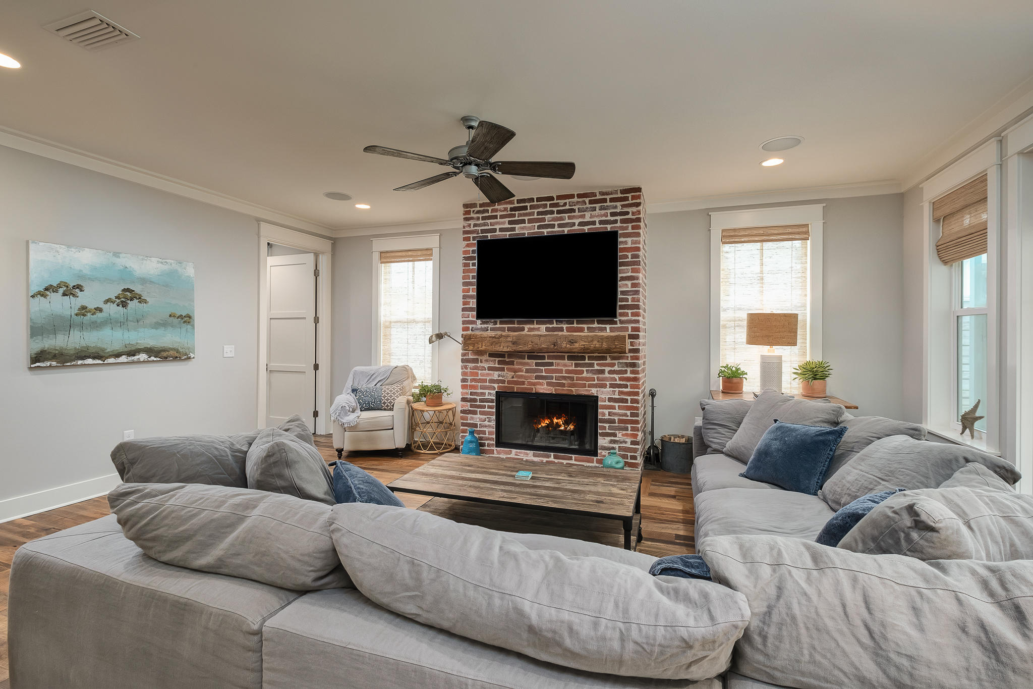 SEAGROVE VILLAGE 6TH ADD - Residential