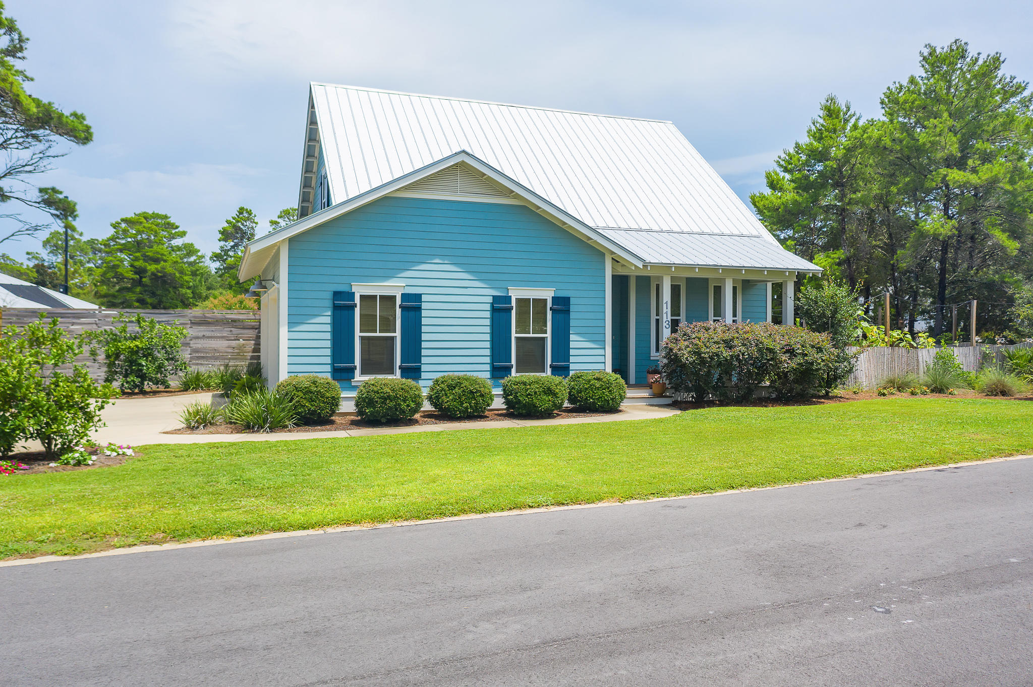SEAGROVE VILLAGE 6TH ADD - Residential