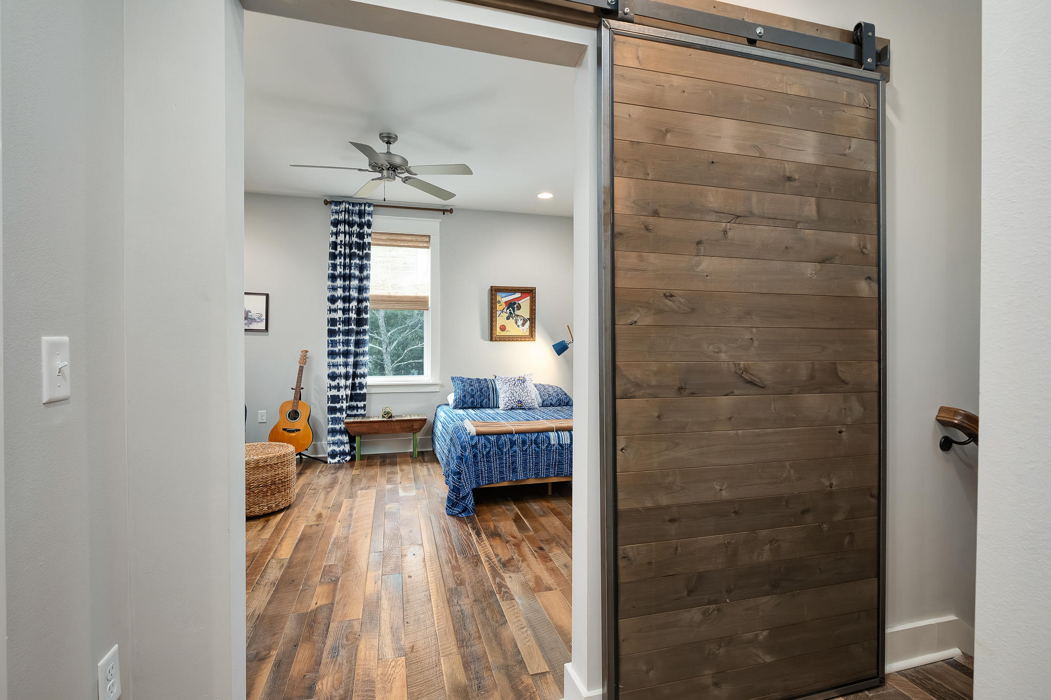 SEAGROVE VILLAGE 6TH ADD - Residential