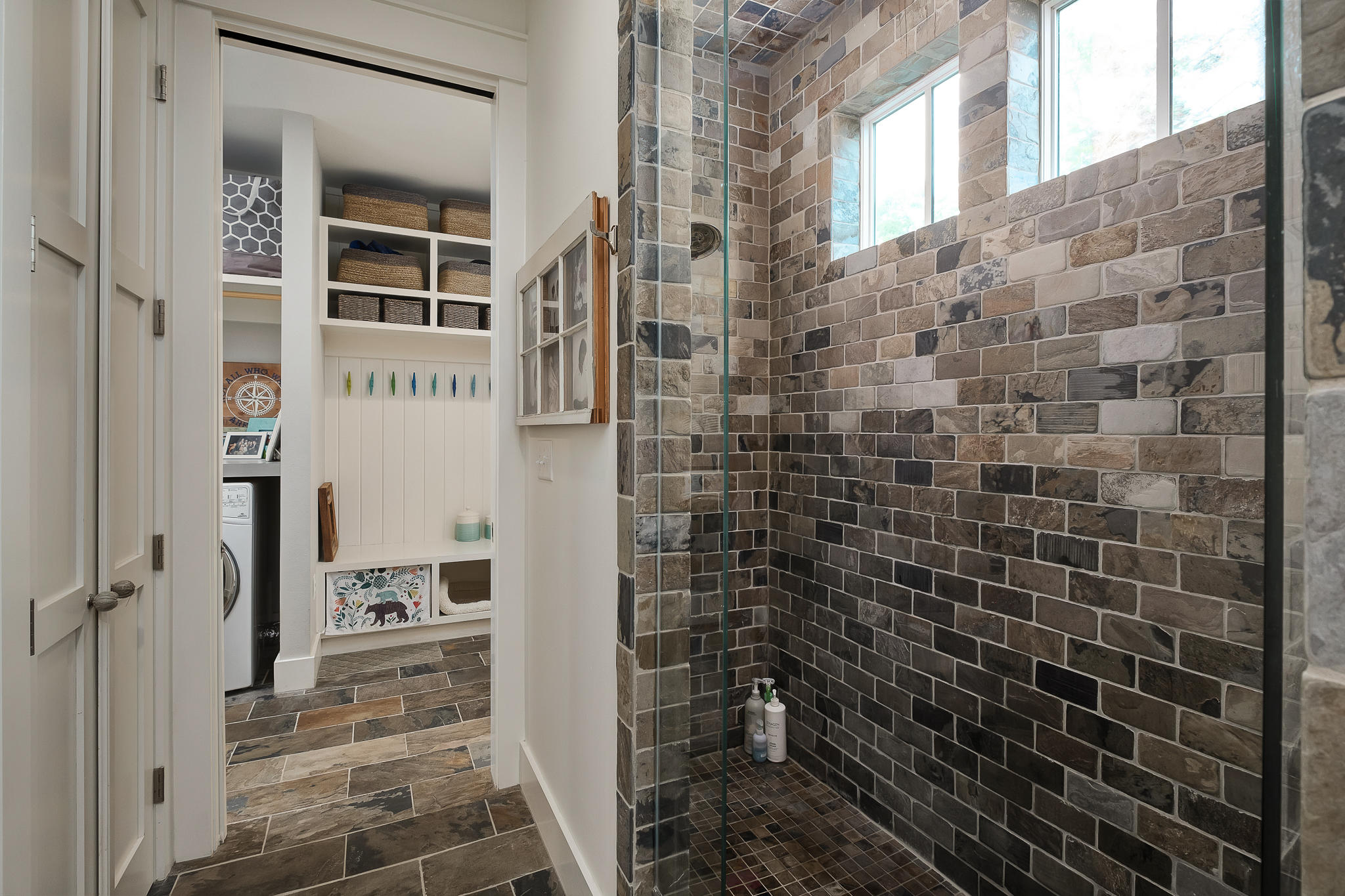 SEAGROVE VILLAGE 6TH ADD - Residential