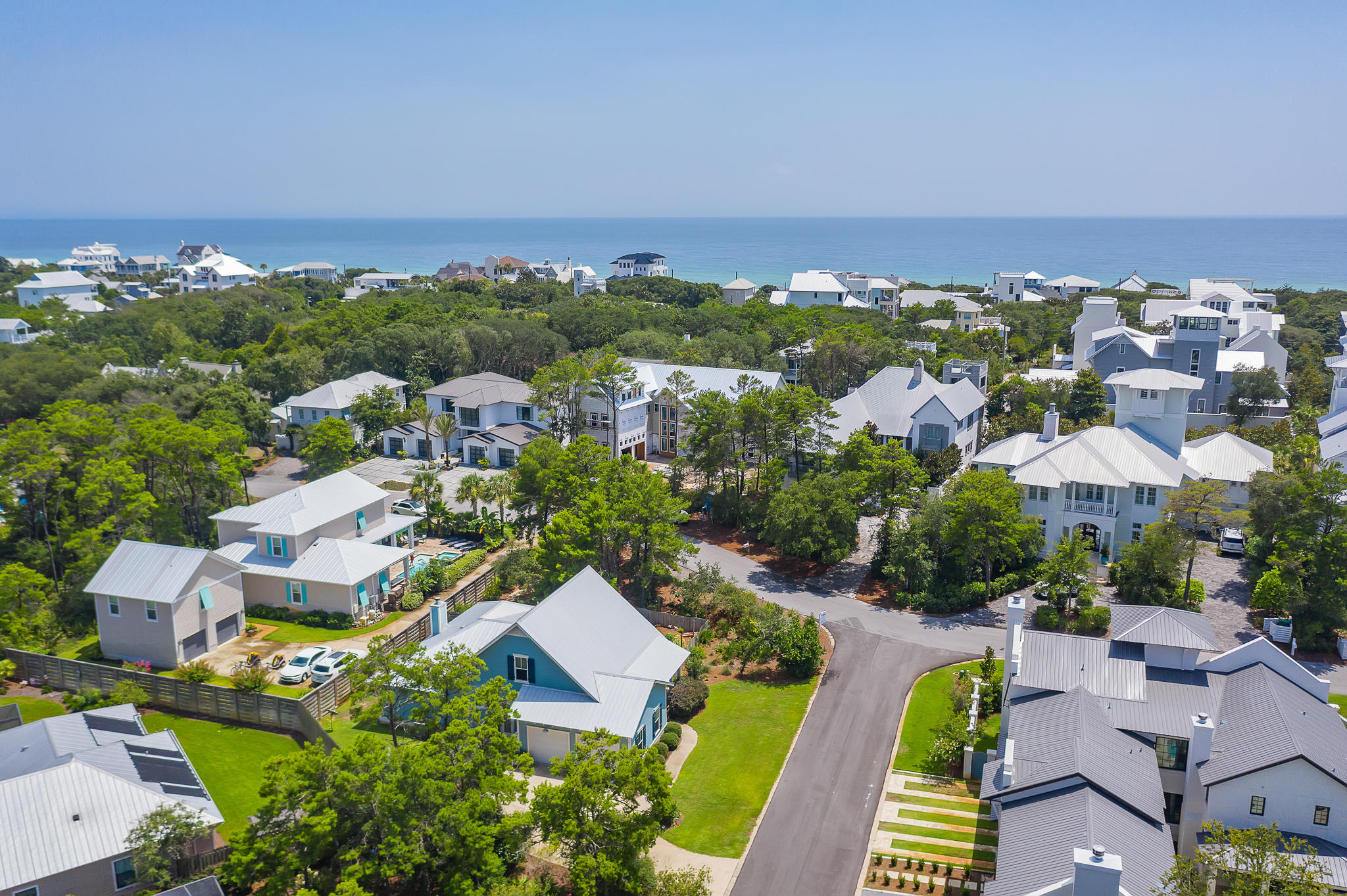 SEAGROVE VILLAGE 6TH ADD - Residential