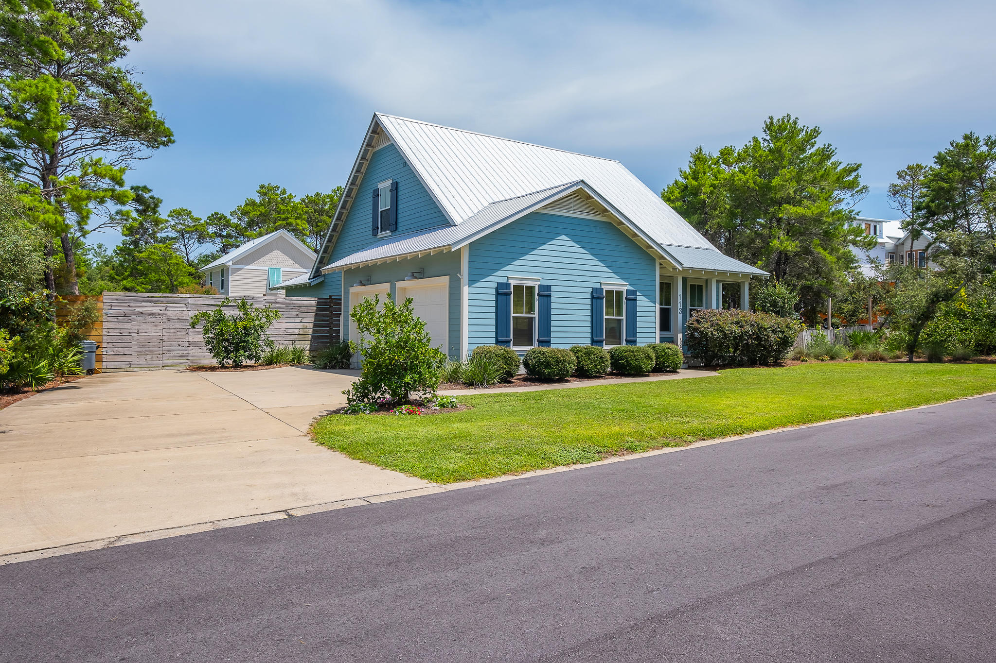 SEAGROVE VILLAGE 6TH ADD - Residential