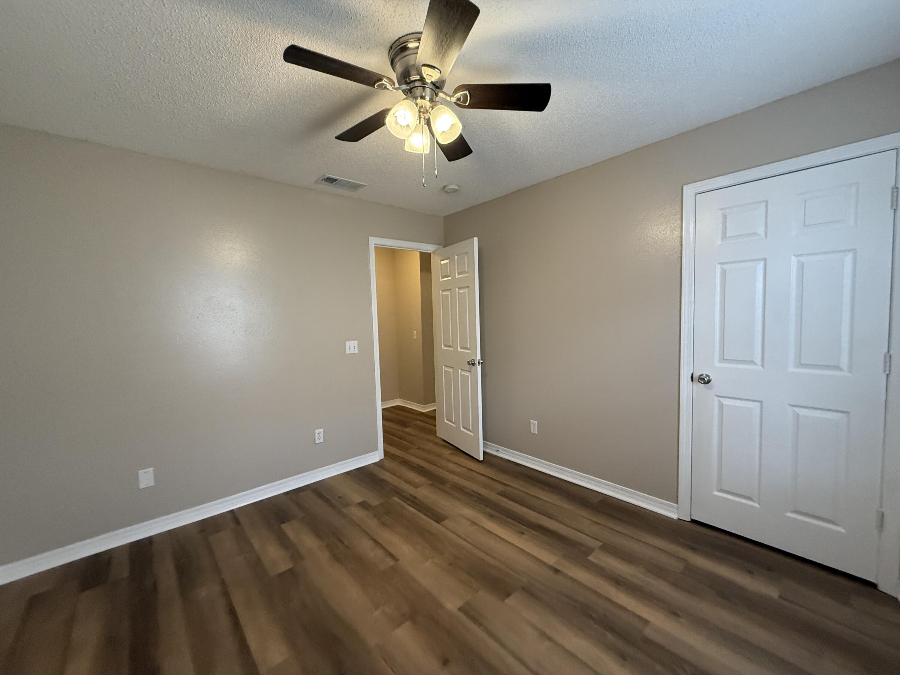 REDSTONE ESTATES - Residential Lease