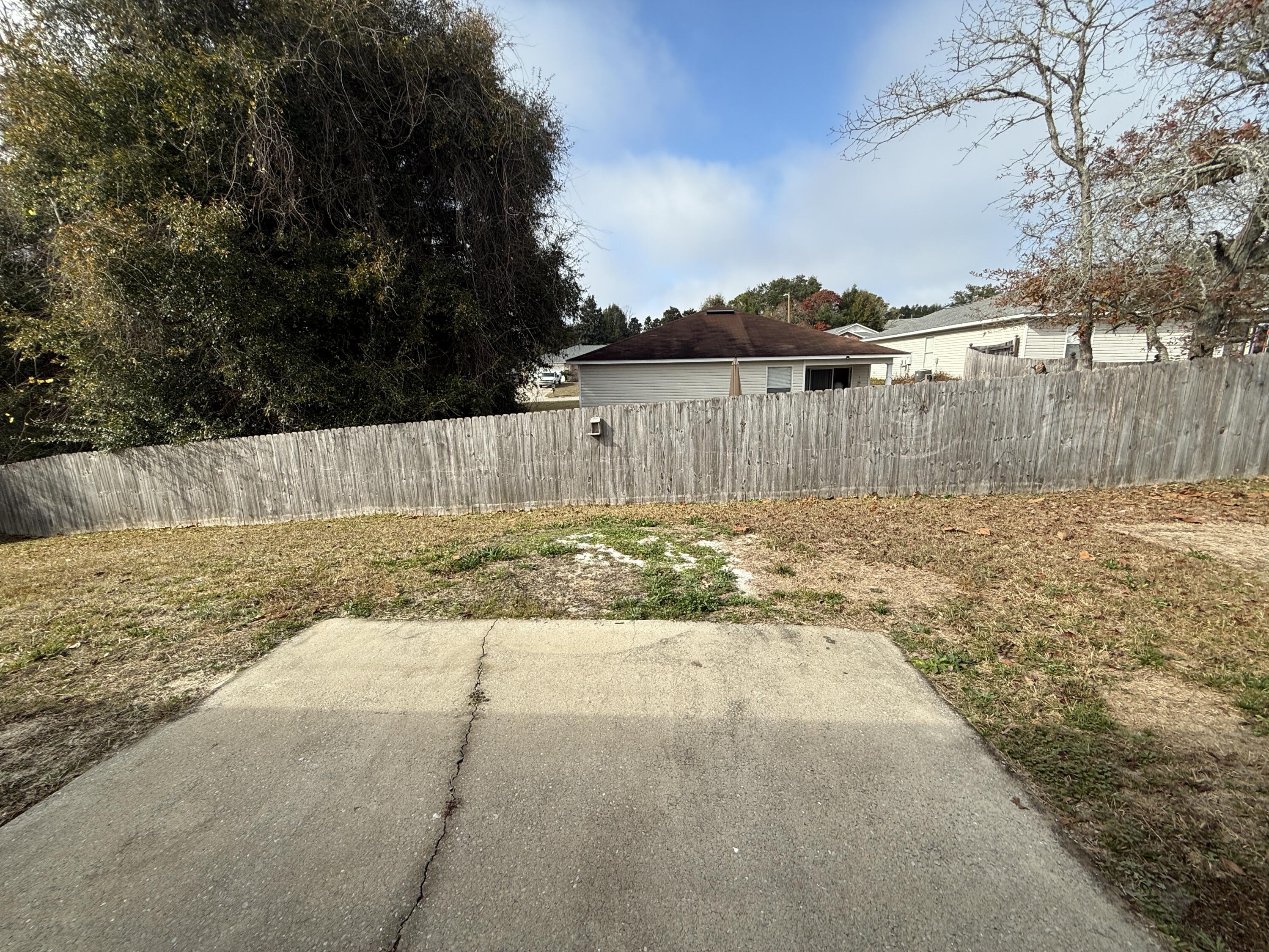 REDSTONE ESTATES - Residential Lease