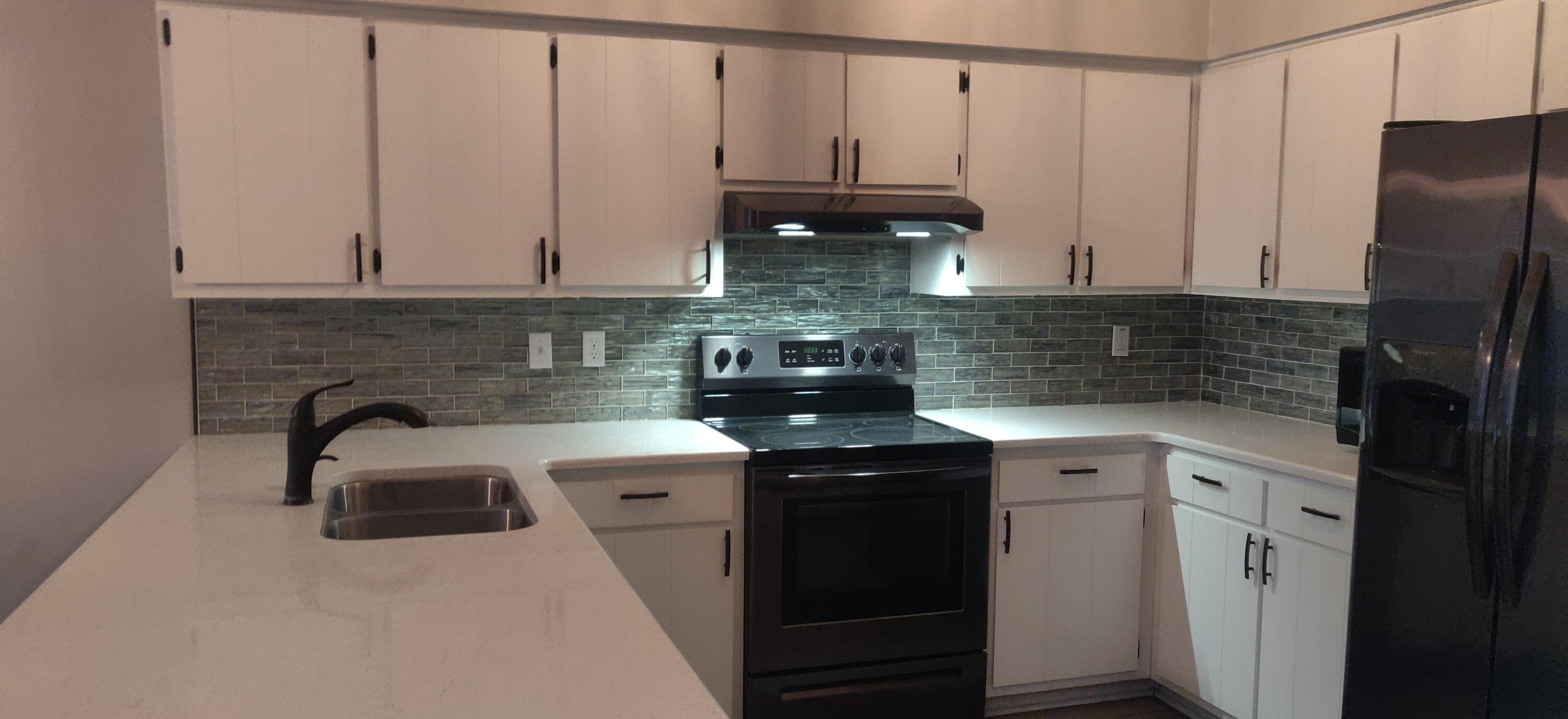 HOLLEY BY THE SEA - Residential