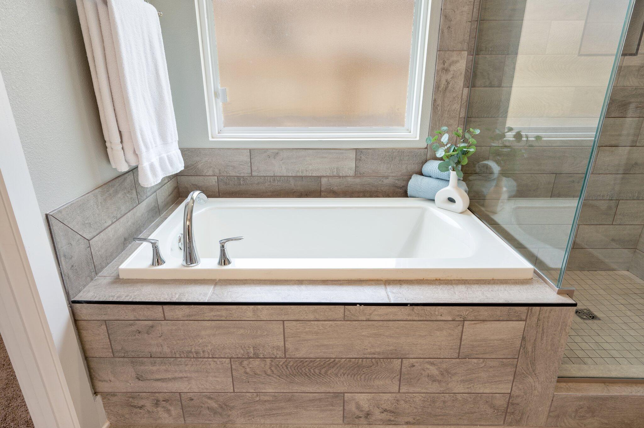 Nature's Cove - Residential