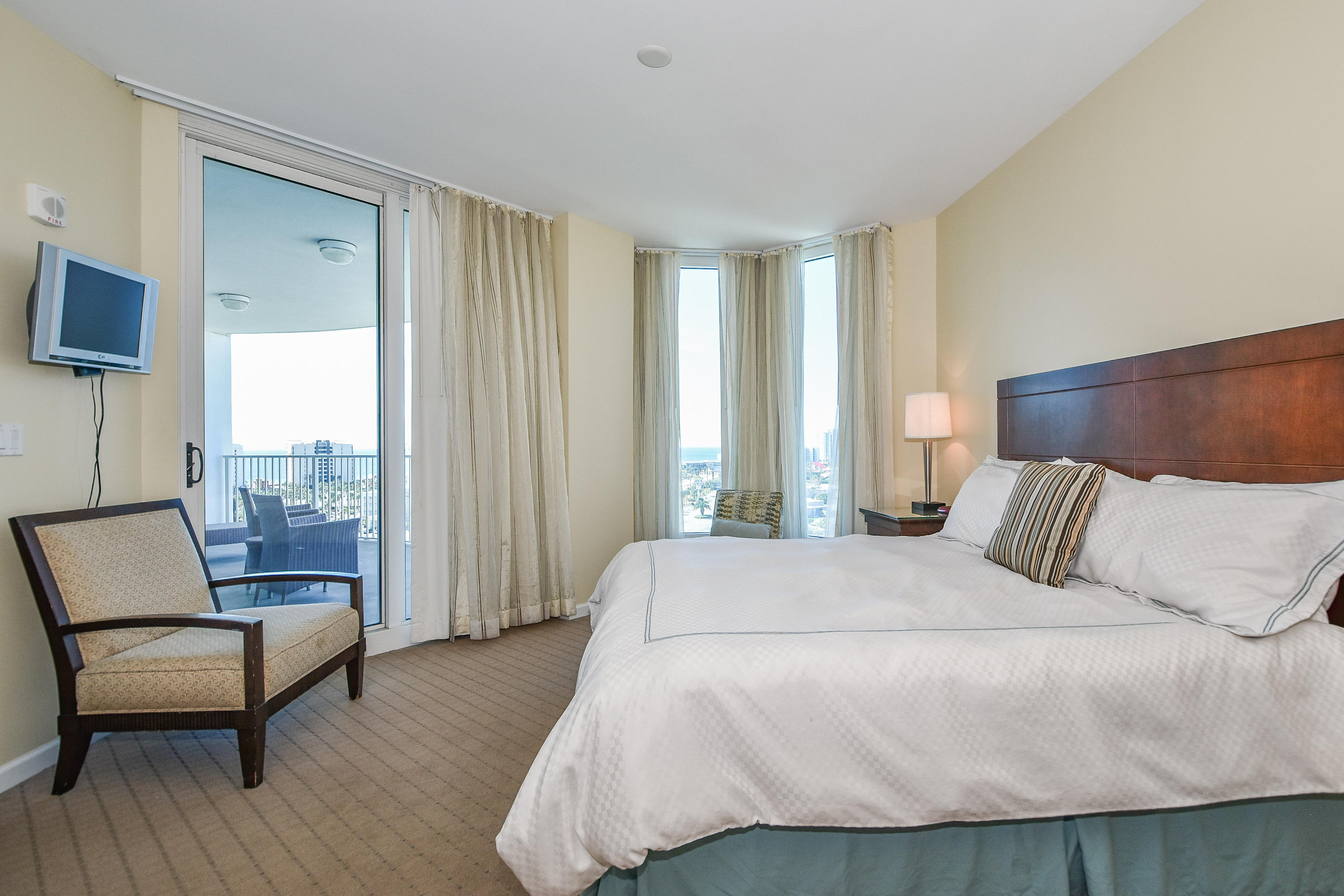 THE PALMS OF DESTIN - Residential