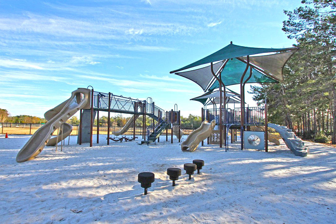 HAMMOCK BAY - Residential Lease