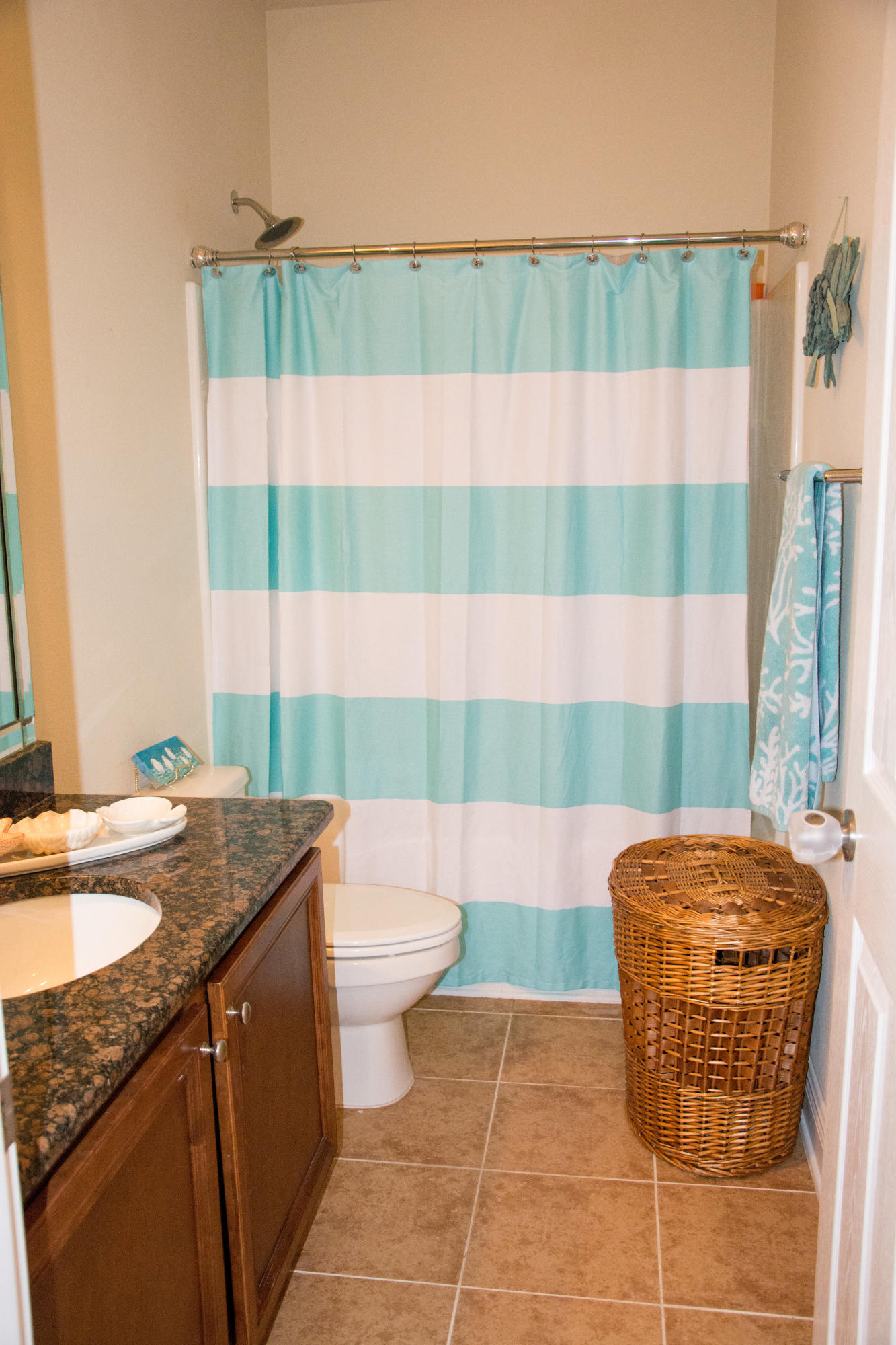 HAMMOCK BAY - Residential Lease