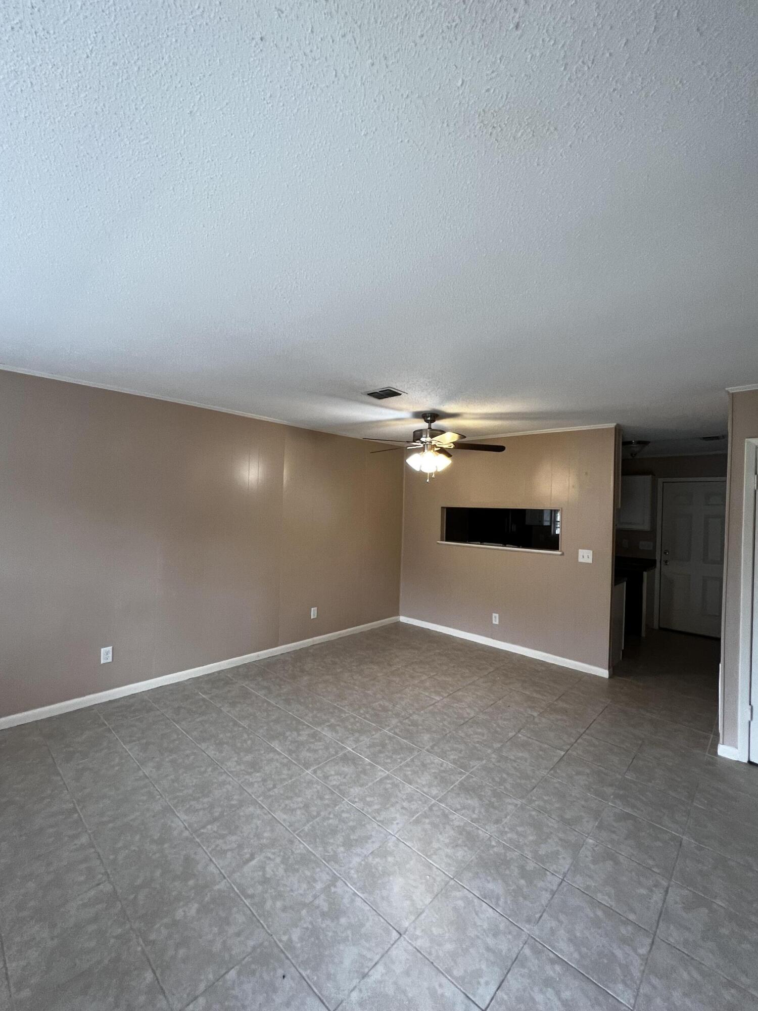 HICKORY - Residential Lease