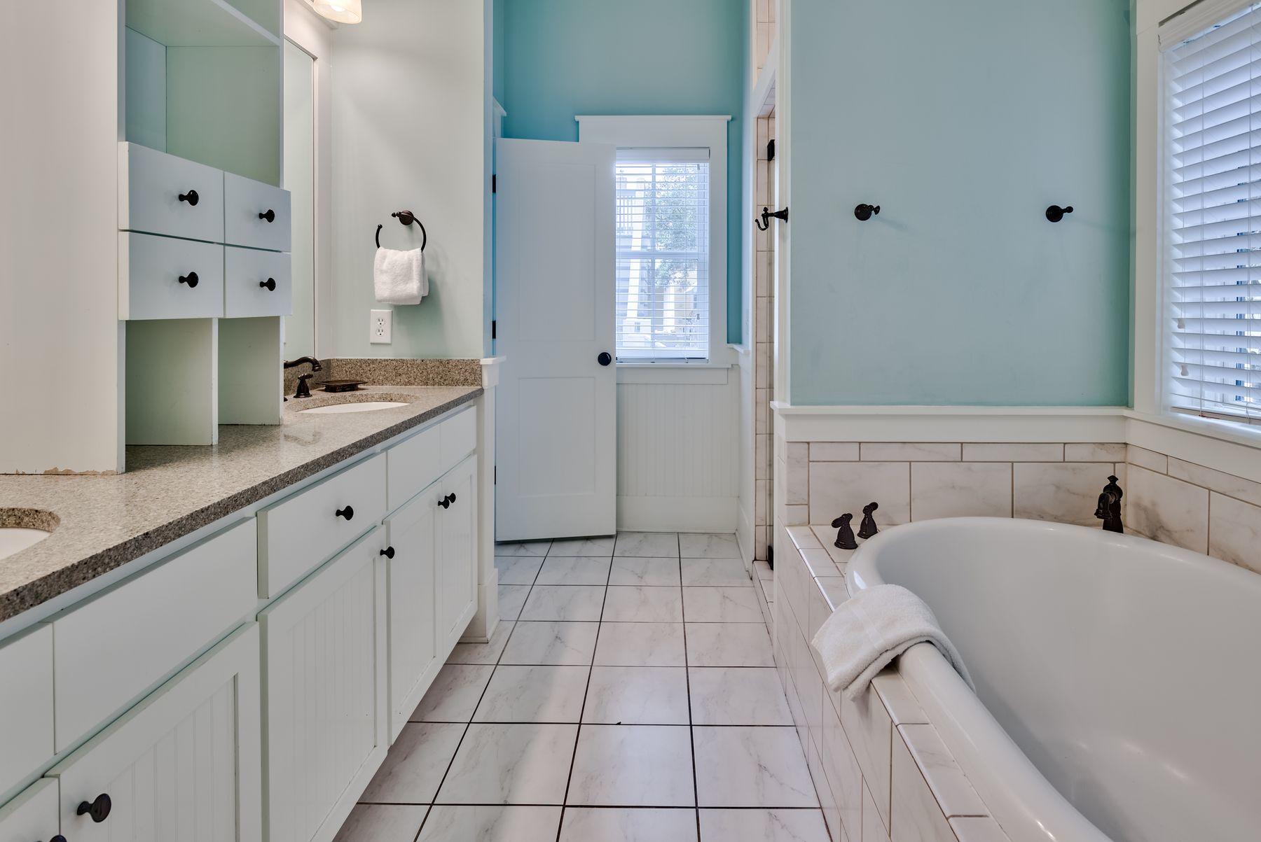 WATERCOLOR - Residential