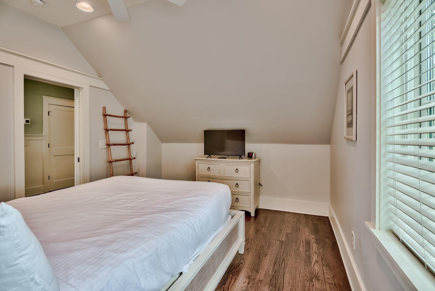 WATERCOLOR - Residential