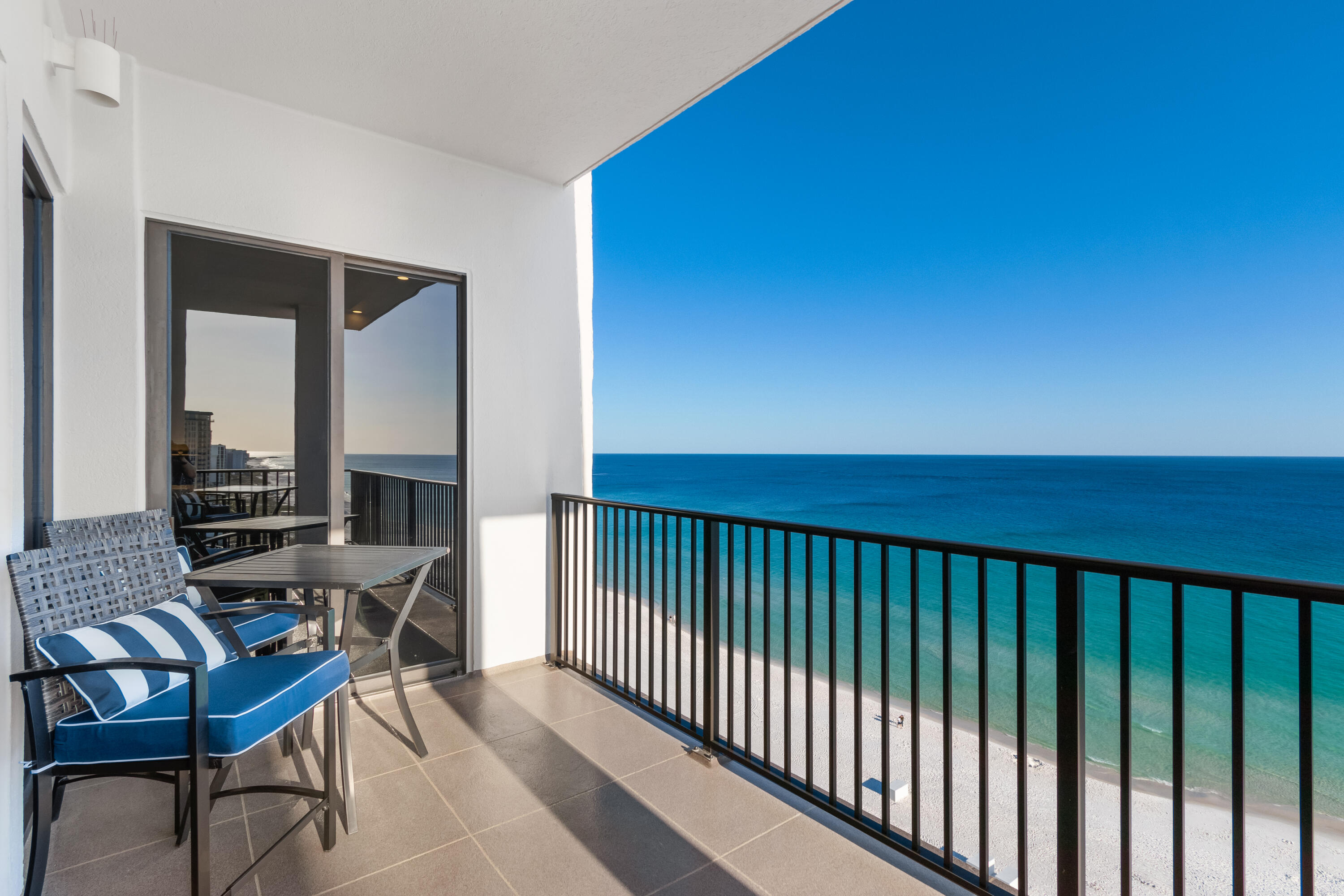 EMERALD TOWERS CONDOMINIUM - Residential
