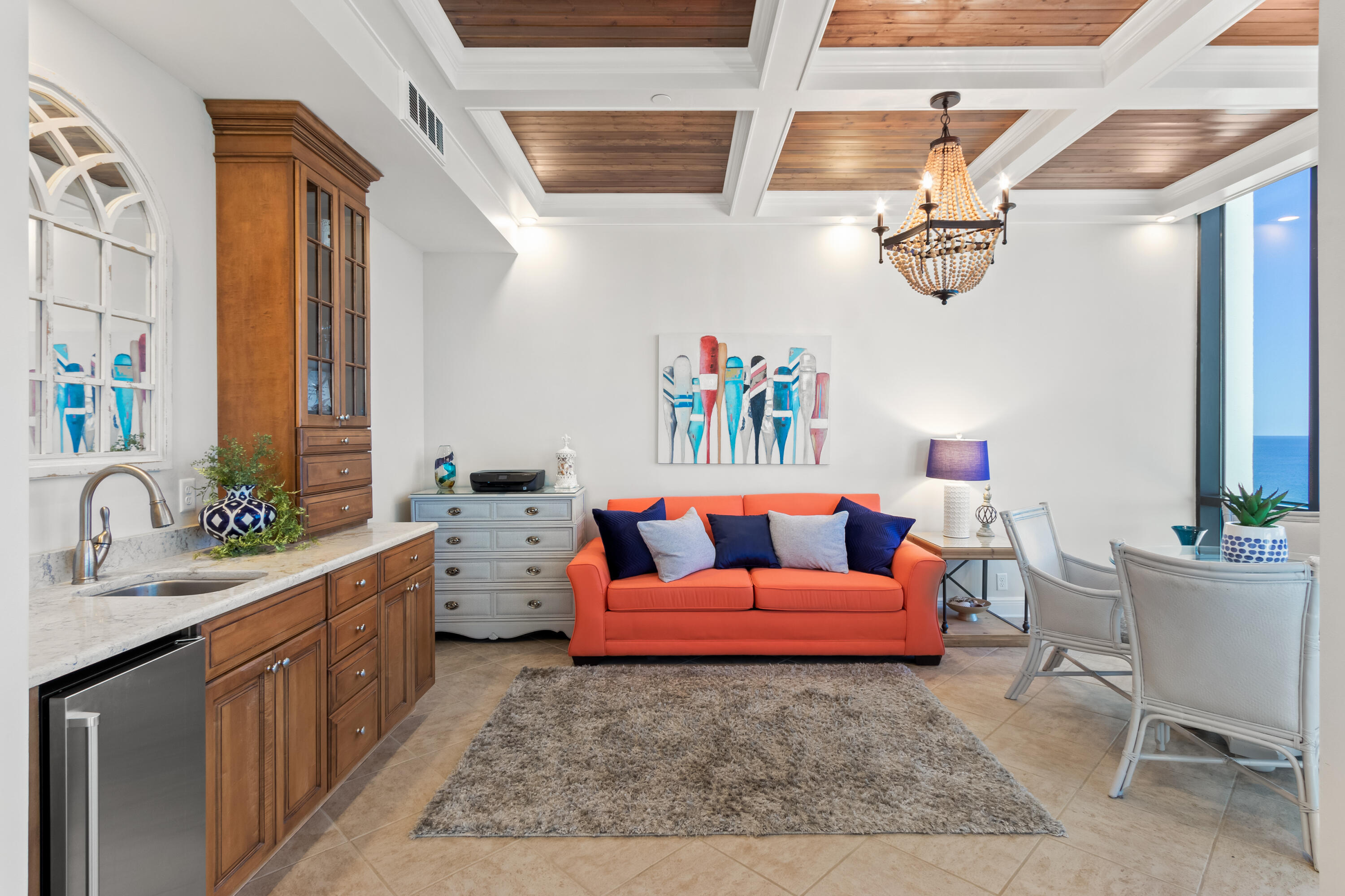 EMERALD TOWERS CONDOMINIUM - Residential