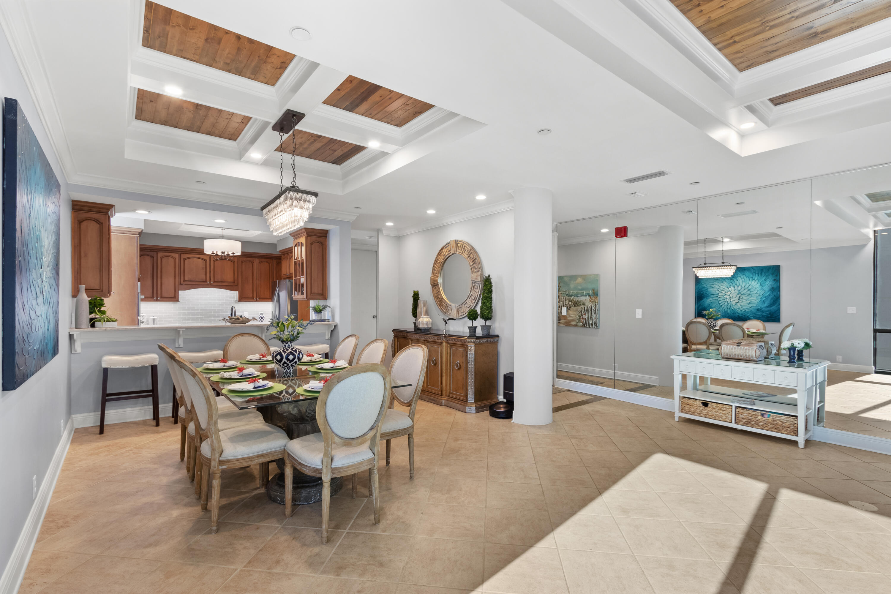 EMERALD TOWERS CONDOMINIUM - Residential