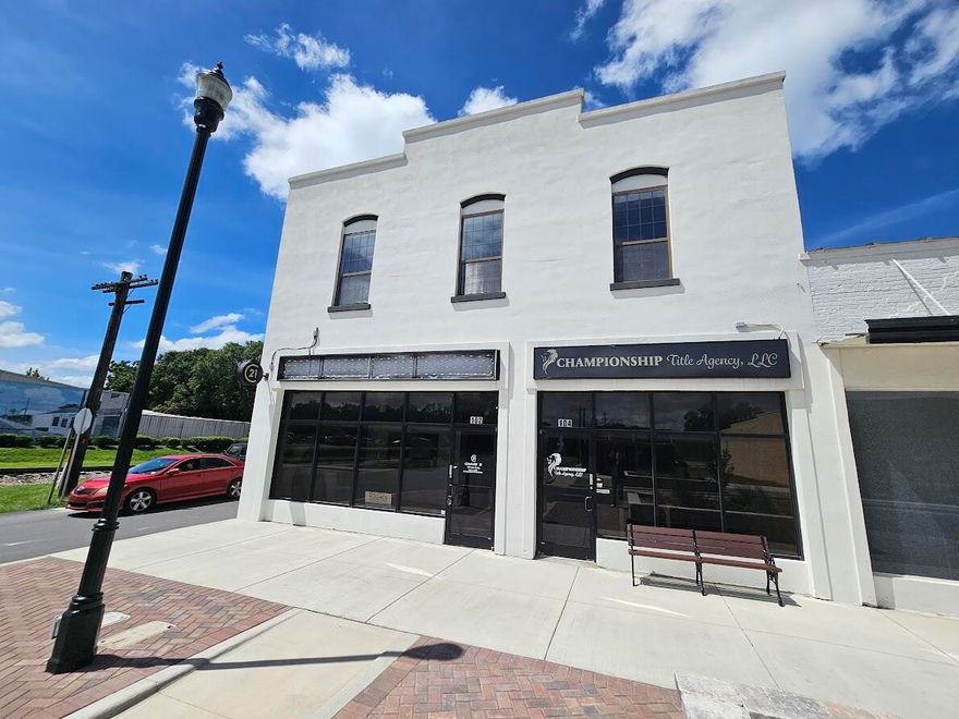 The perfect small team office in an iconic building in the vibrant Main Street district of Crestview. 2 separate offices, an impressive entry reception/boardroom, a large breakroom, and a bathroom. The historic decor in this building from 1925 with brick and mortar walls and pine finishes will welcome your clients. Adjoining 2-story space also avaiable. All information is deemed to be accurate but to be verified by recipients and suitability for intended use.