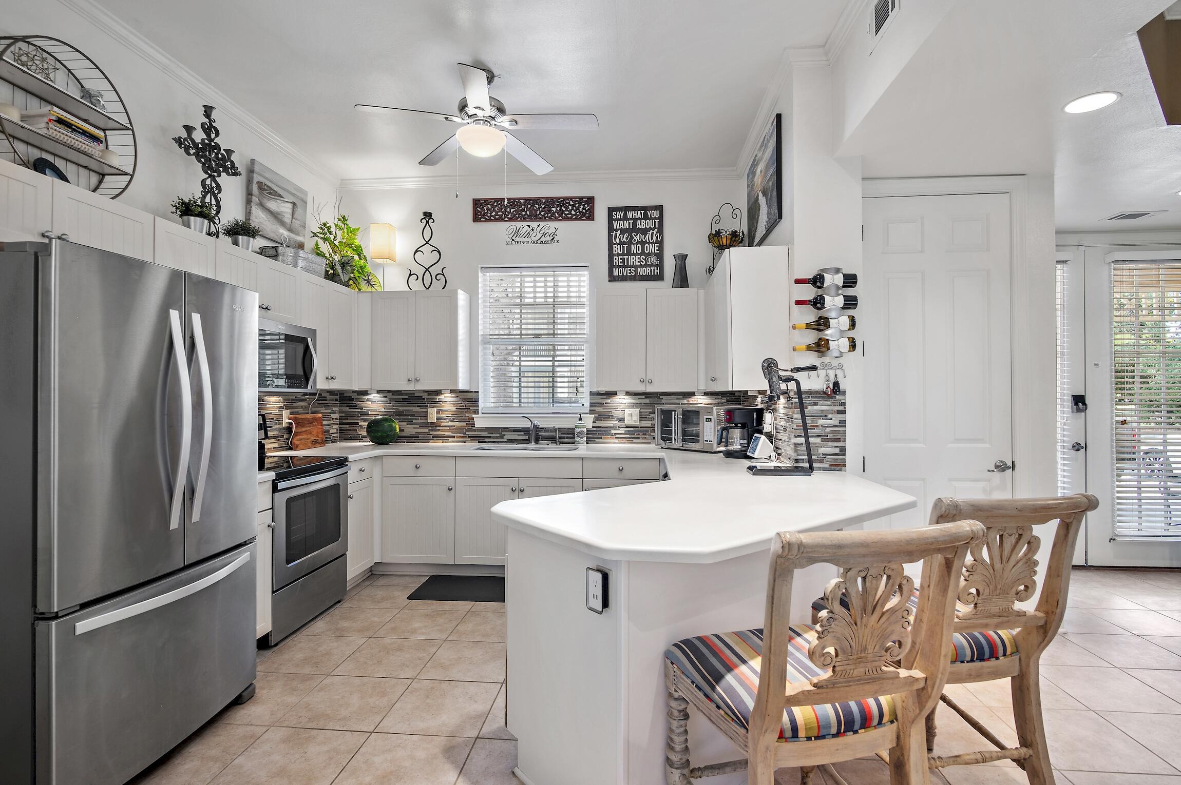 CRYSTAL COVE - Residential