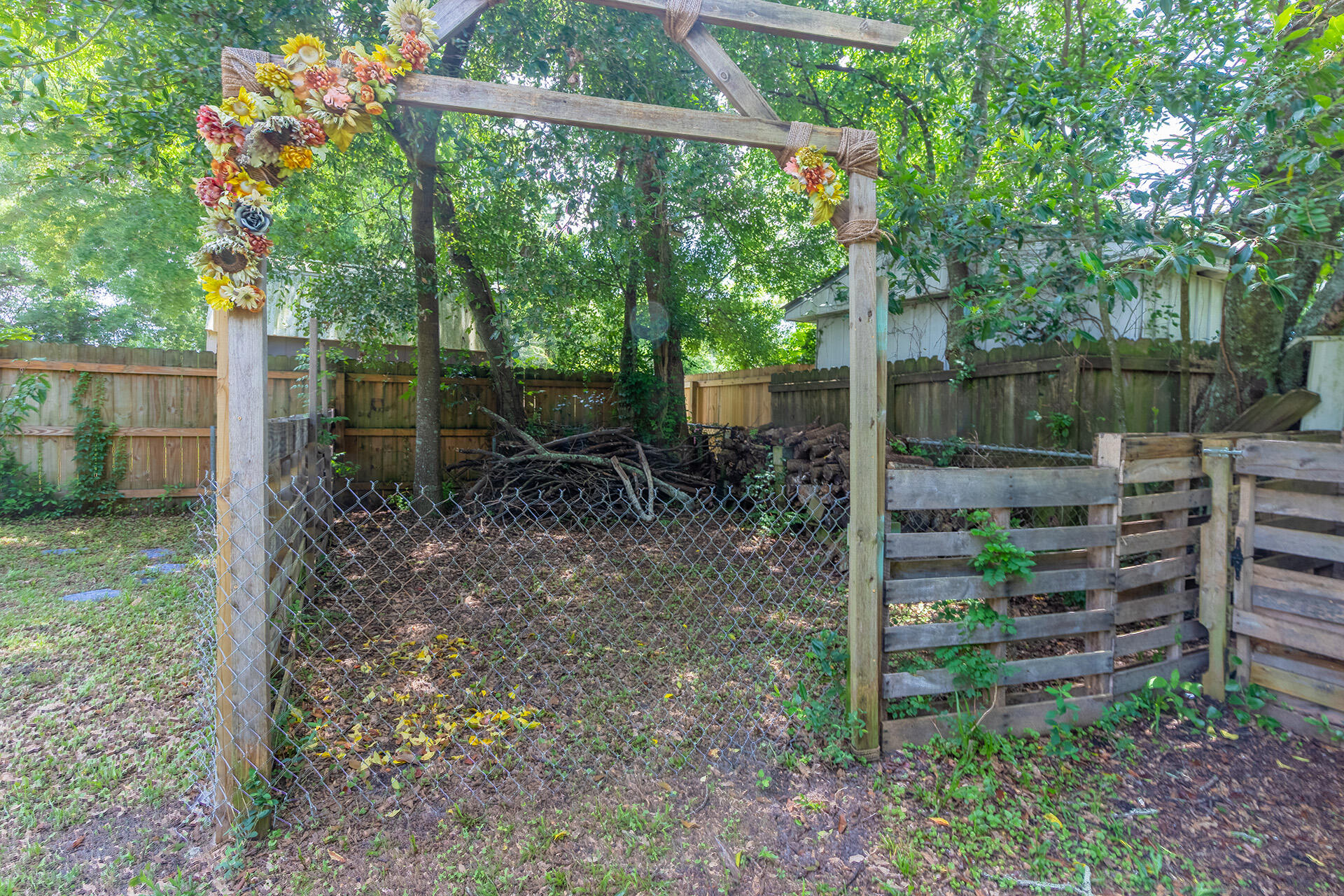 Racetrack Road S/D Lot 8 Block D - Residential