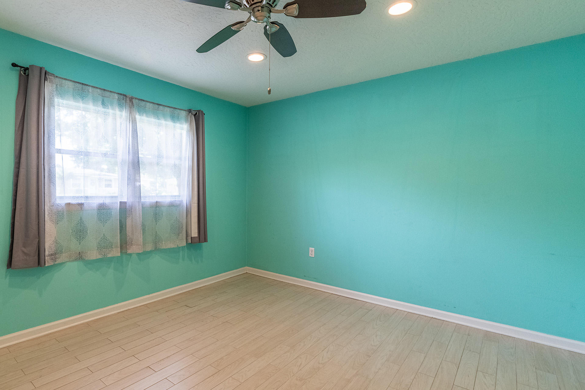 Racetrack Road S/D Lot 8 Block D - Residential